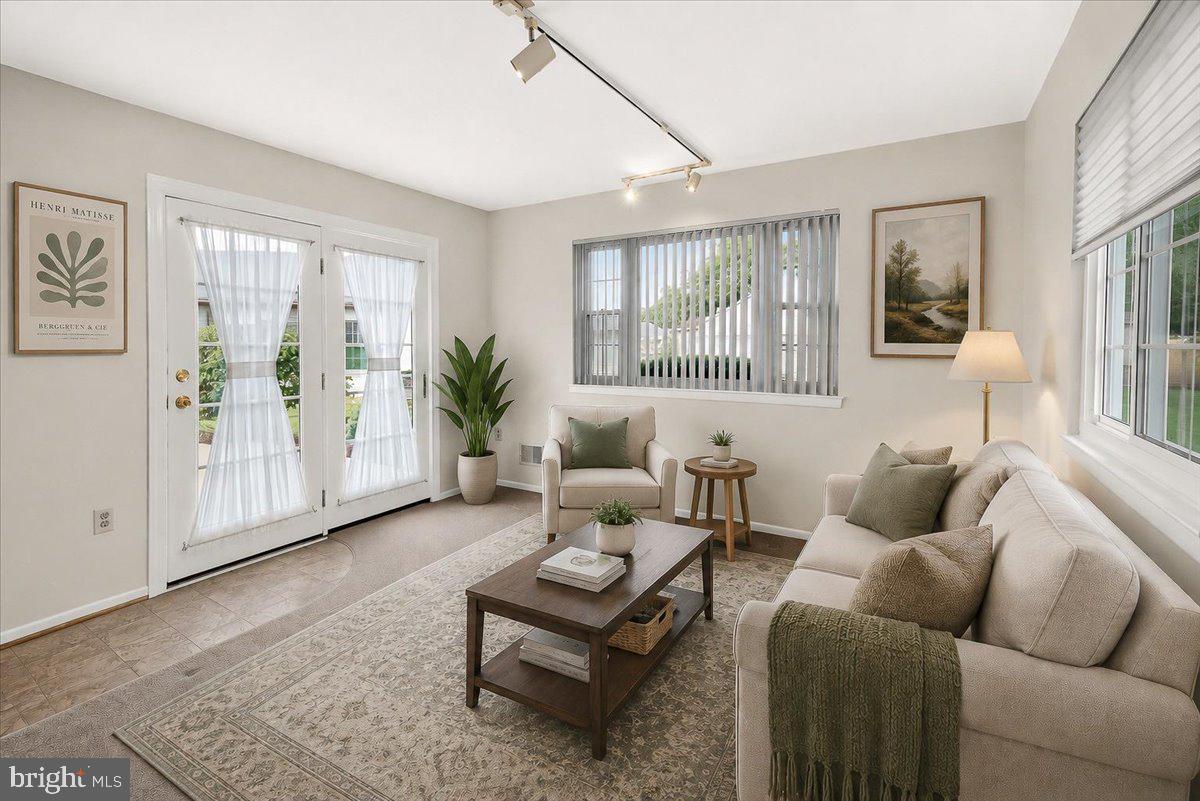 CRESTWOOD VILLAGE - Residential