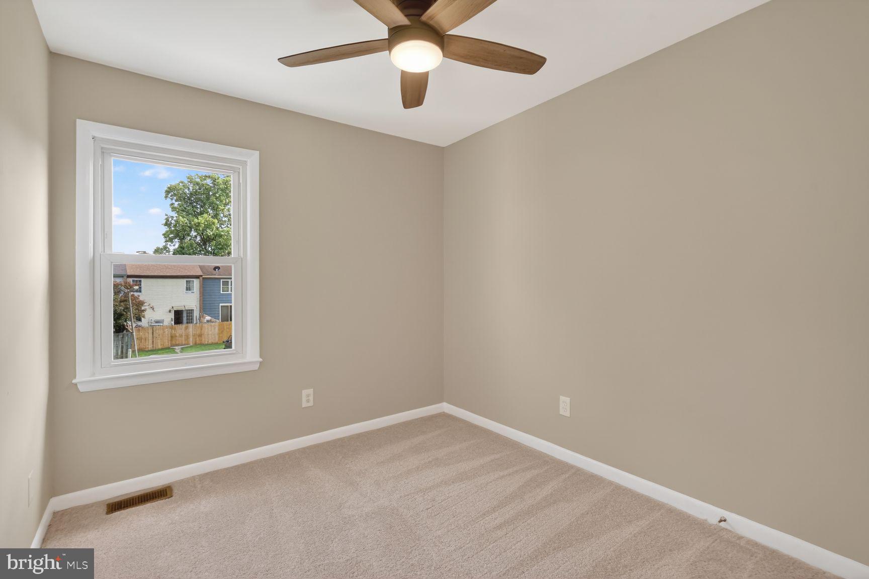 CRESTWOOD HAMLET - Residential