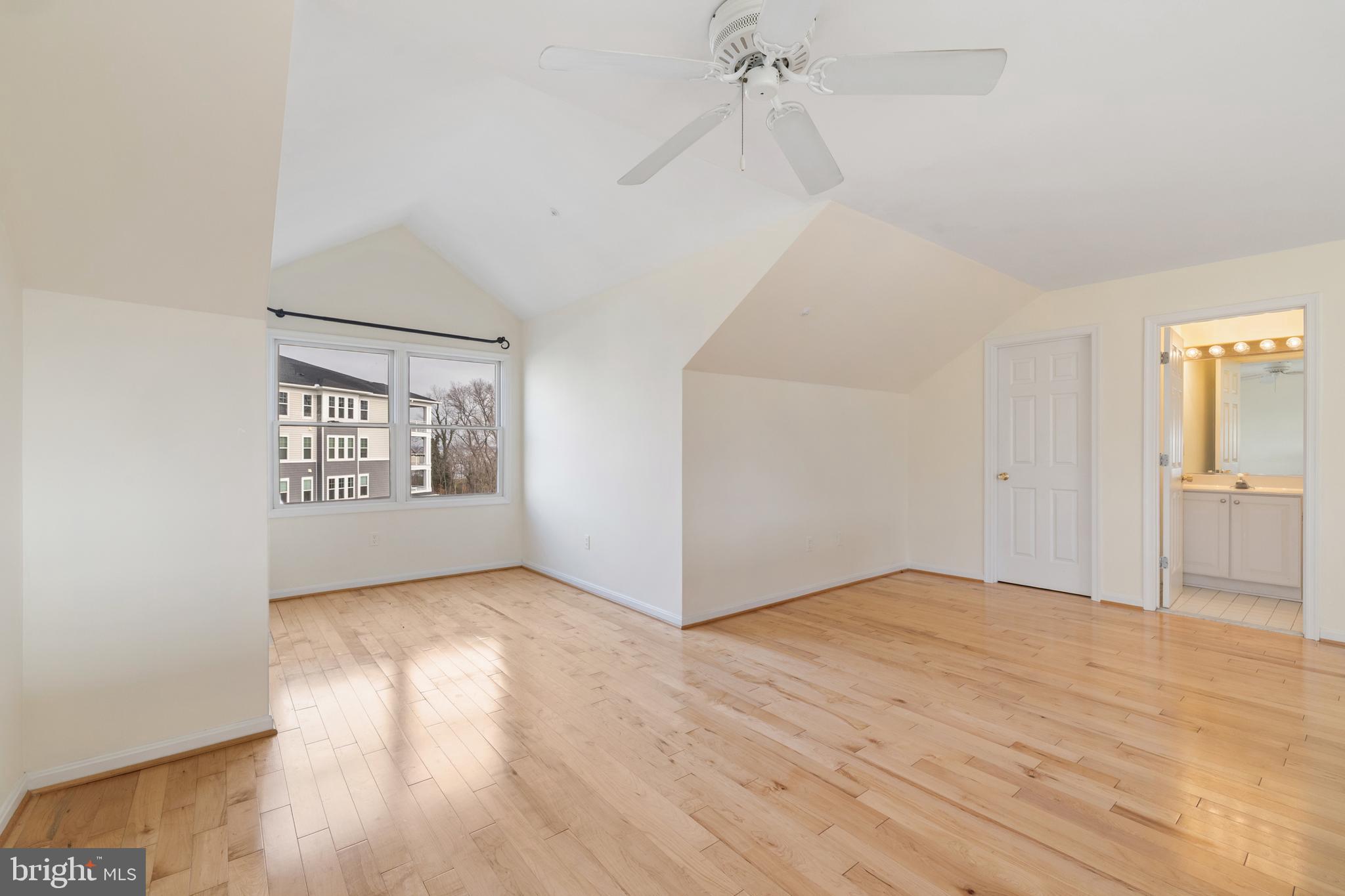 BAYSIDE - Residential