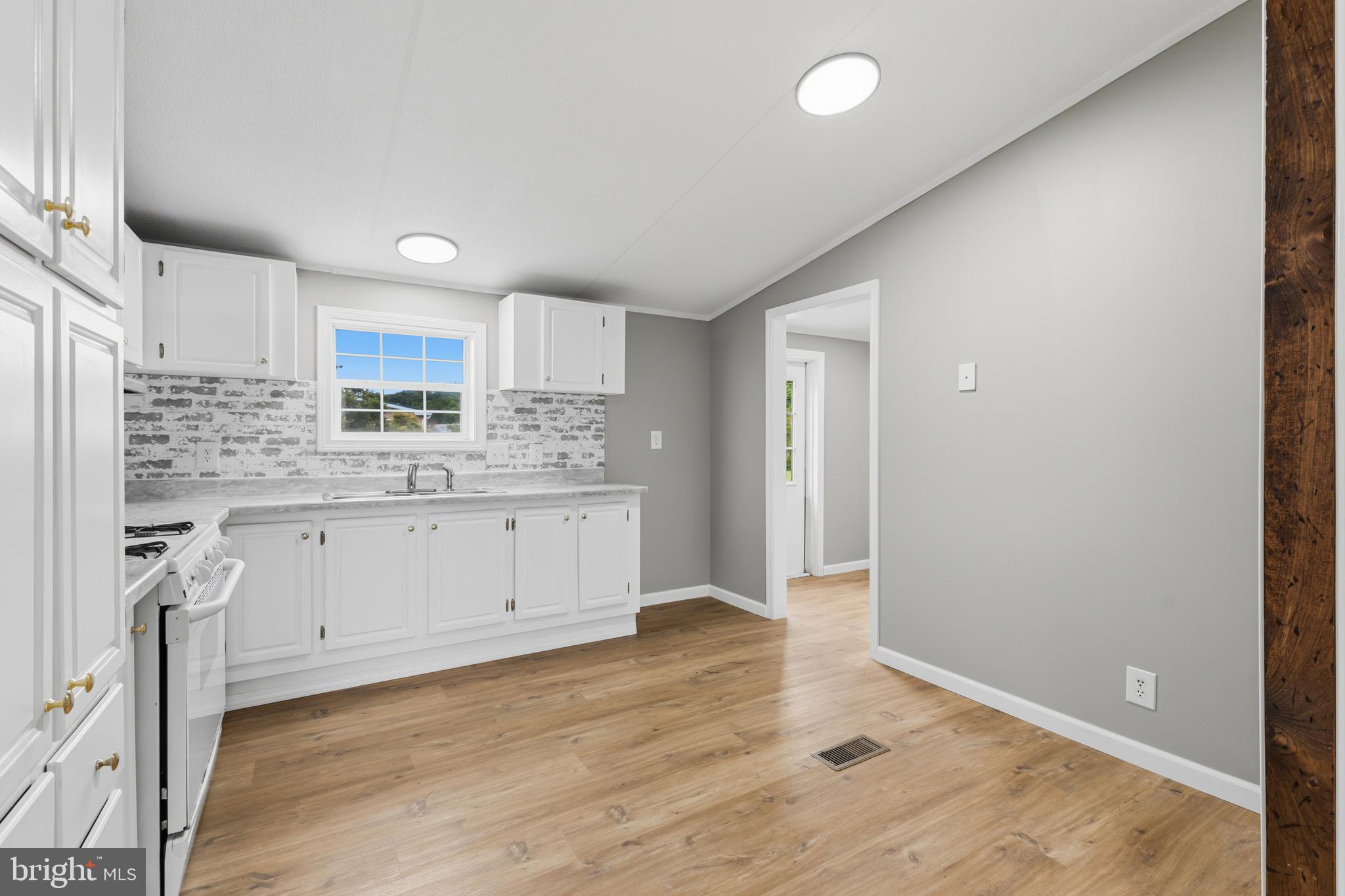 EAGLE CREEK DEVELOPMENT - Residential