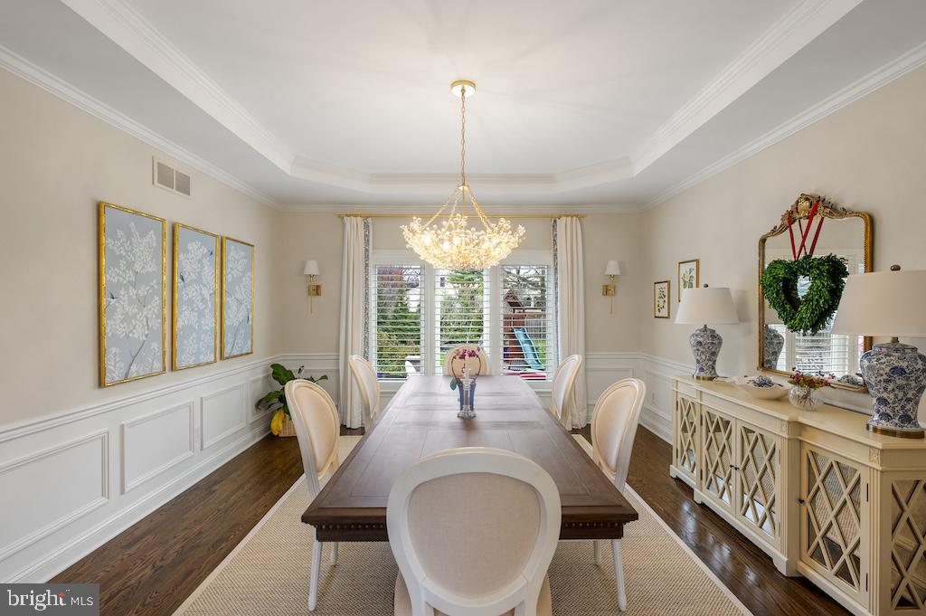 REGAL GLEN - Residential
