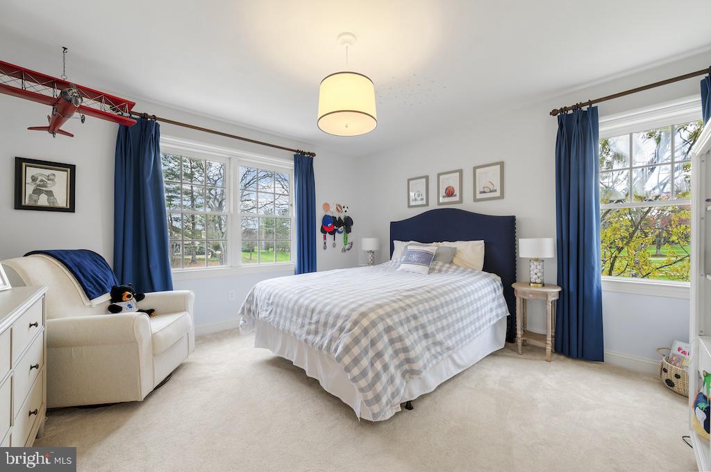 REGAL GLEN - Residential