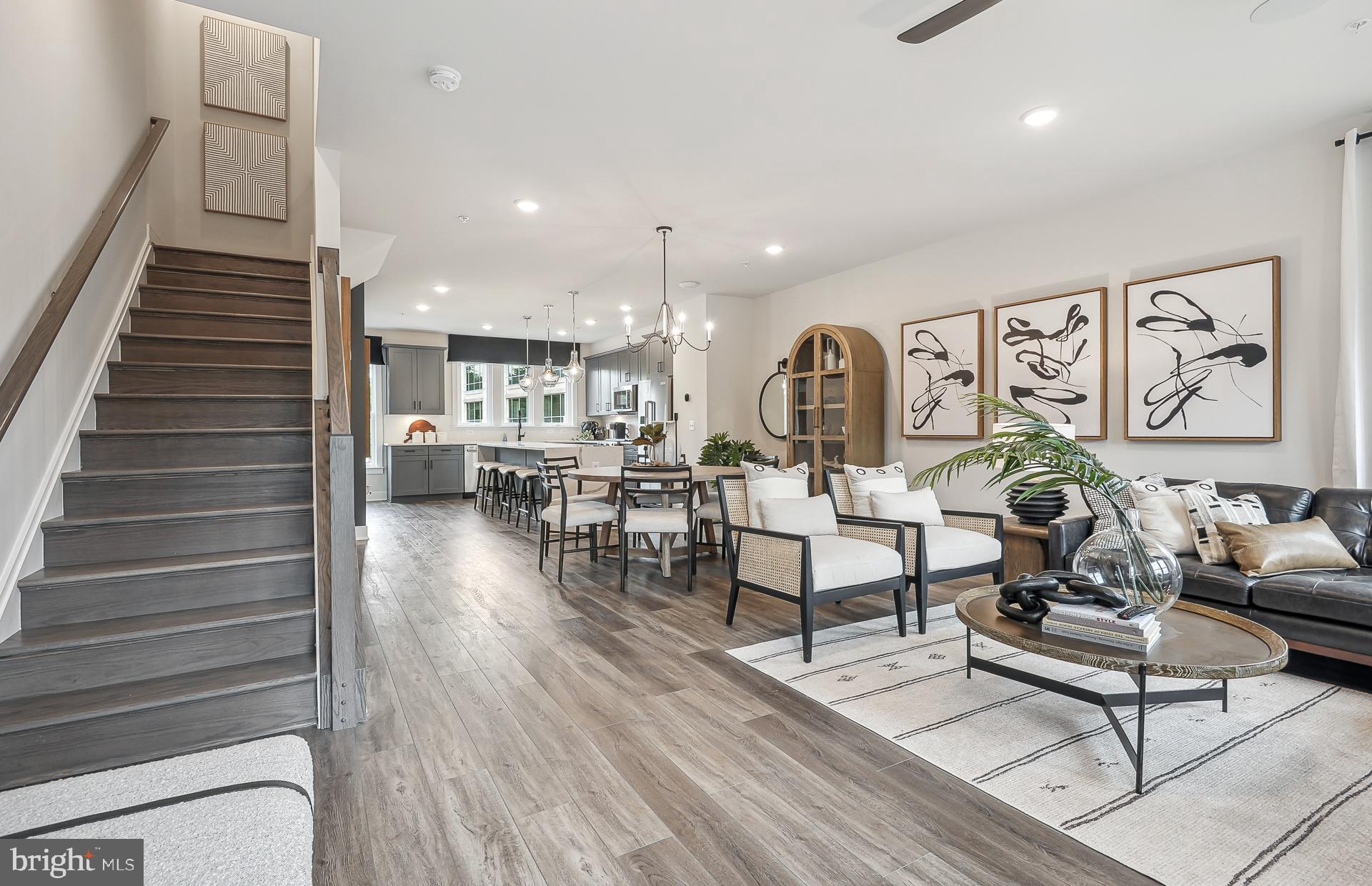 OVERLOOK AT FAIRFAX BOULEVARD - Residential