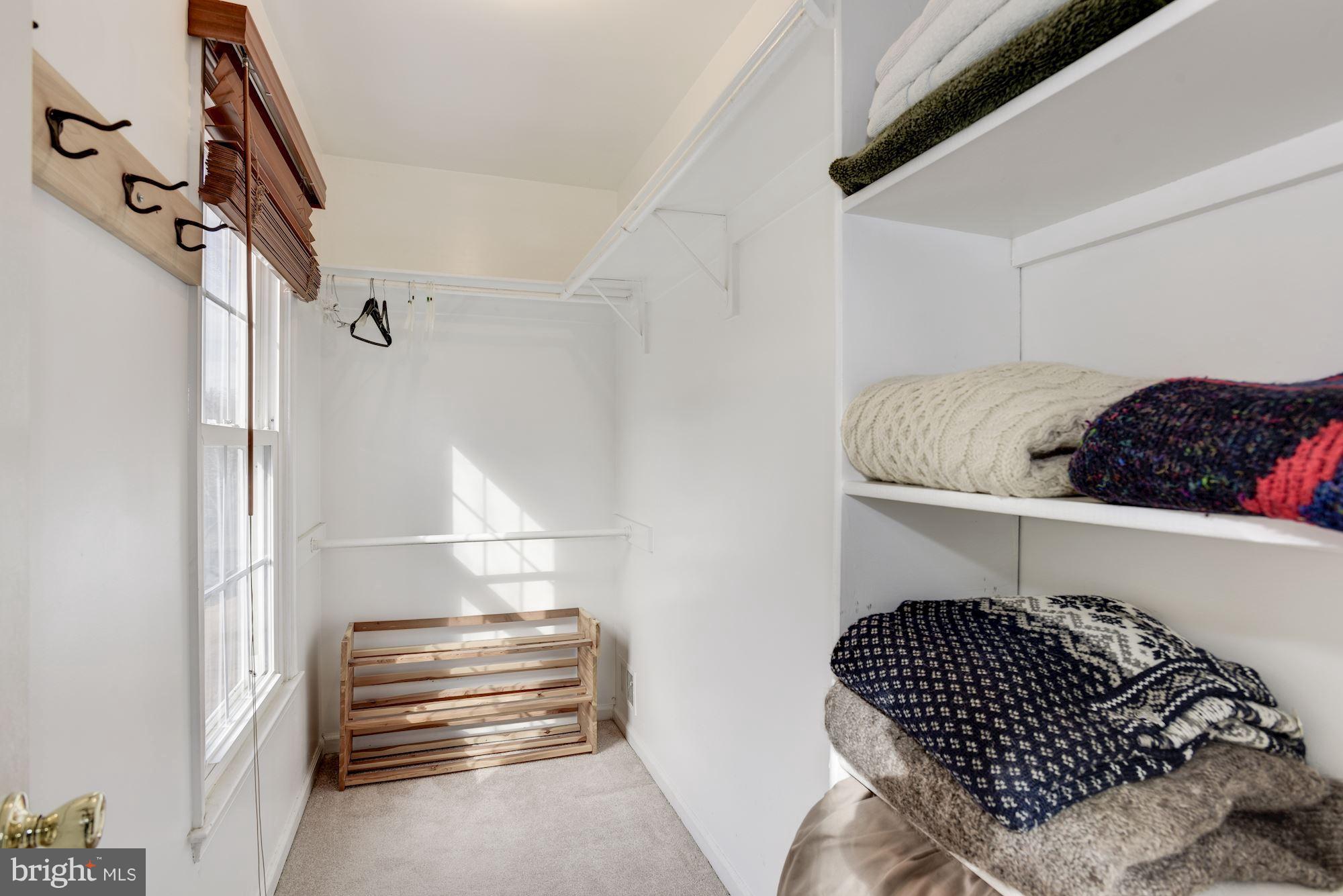 ORCHARD HILLS - Residential
