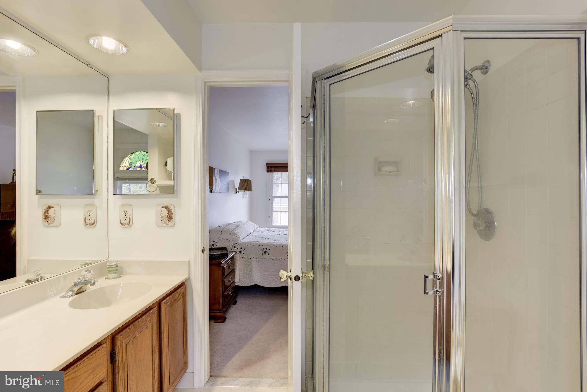 ORCHARD HILLS - Residential