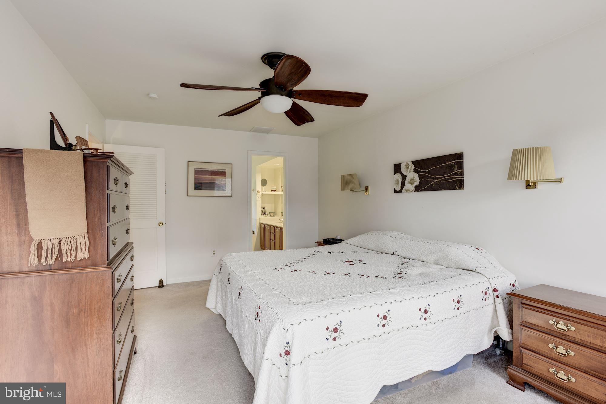 ORCHARD HILLS - Residential