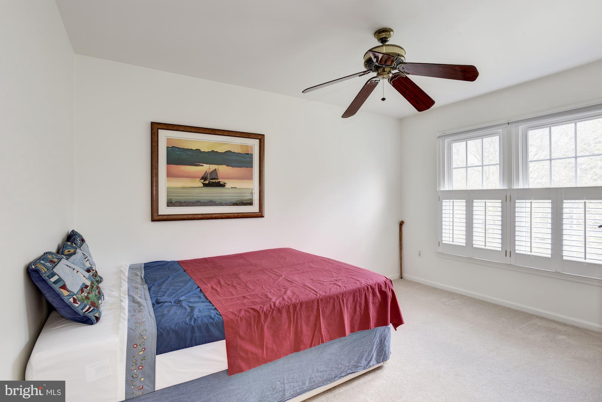 ORCHARD HILLS - Residential