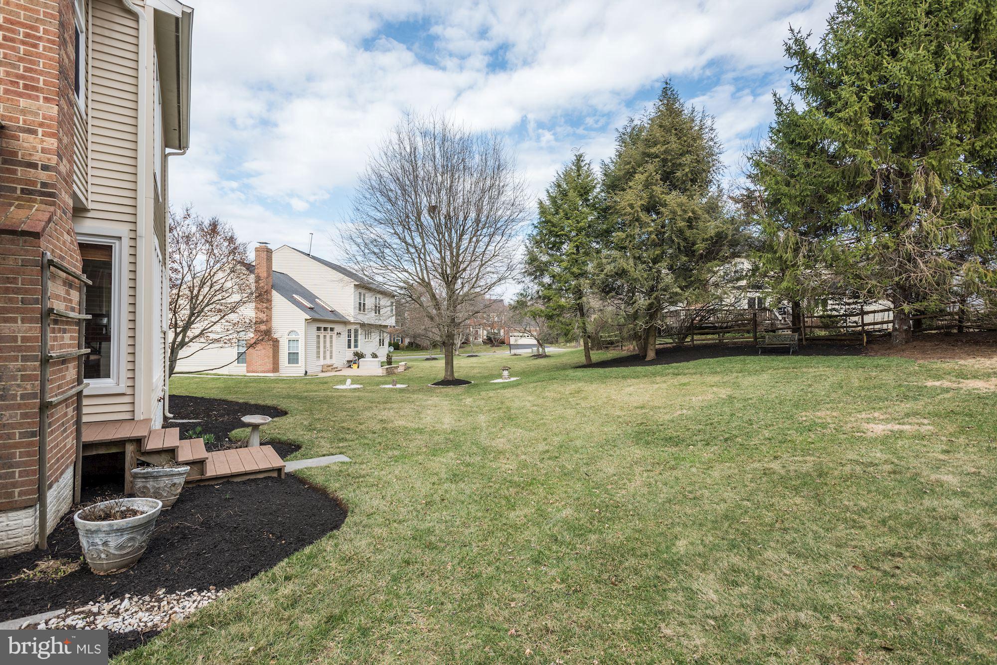 ORCHARD HILLS - Residential