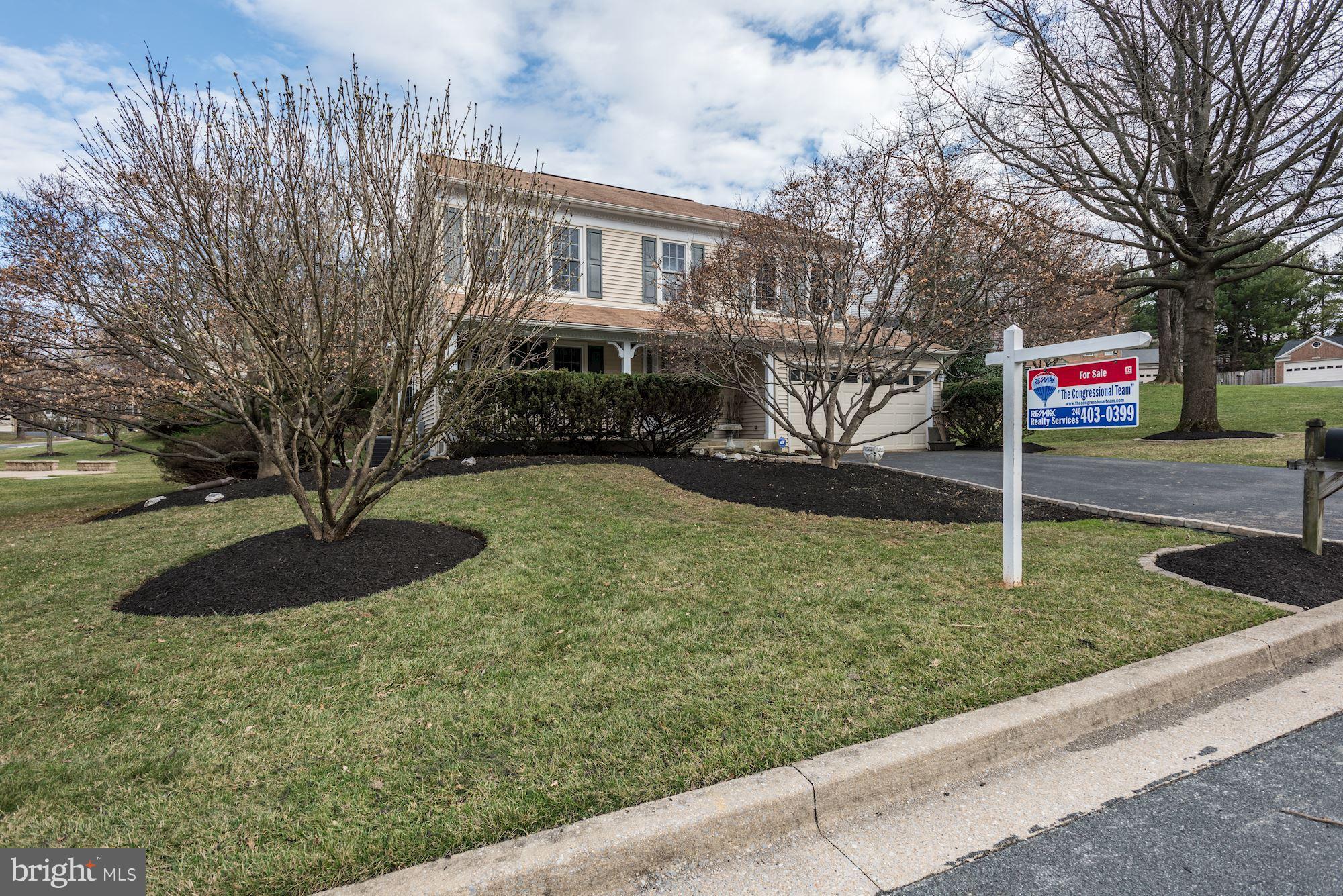 ORCHARD HILLS - Residential