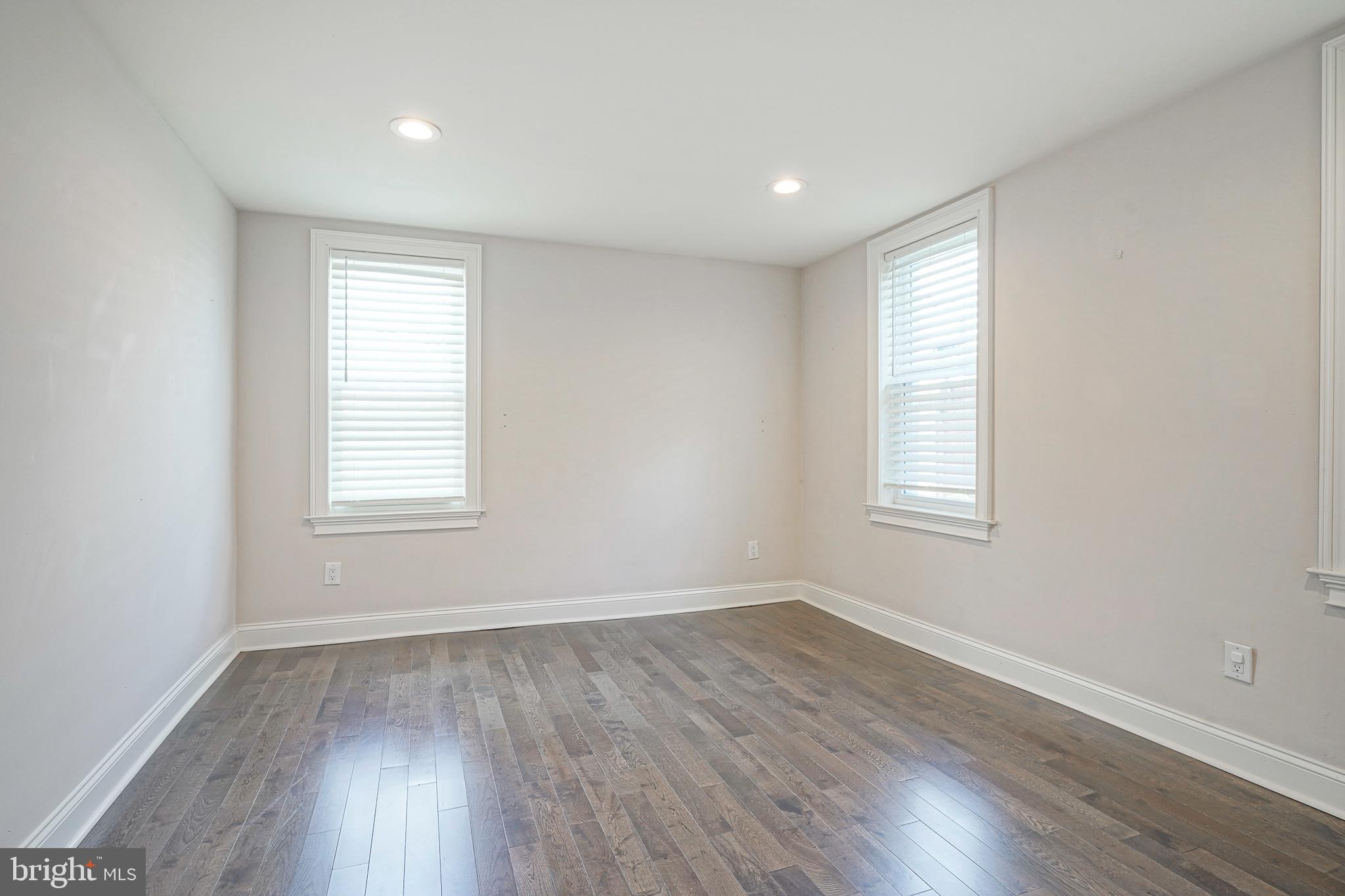 GRADUATE HOSPITAL - Residential Lease