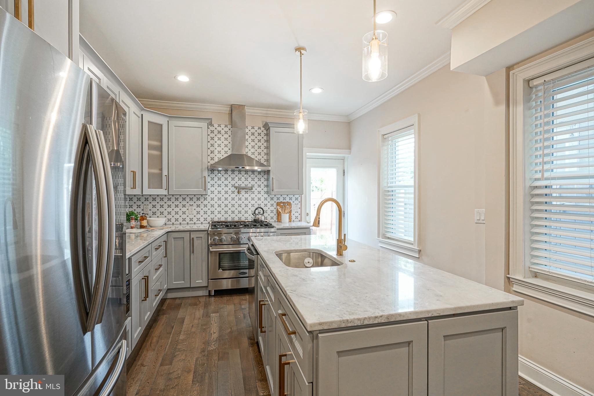 GRADUATE HOSPITAL - Residential Lease