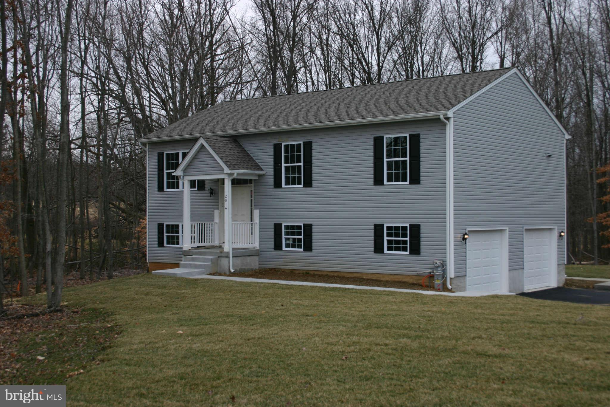 Luxurious rental home that includes all the upgrades that you would find in a custom home! Granite counters, designer cabinetry, laminate flooring, plush wall to wall, side load garage. and all for less than the cost of a comparable home purchase. Secluded wooded lot Close to shopping and all major highways