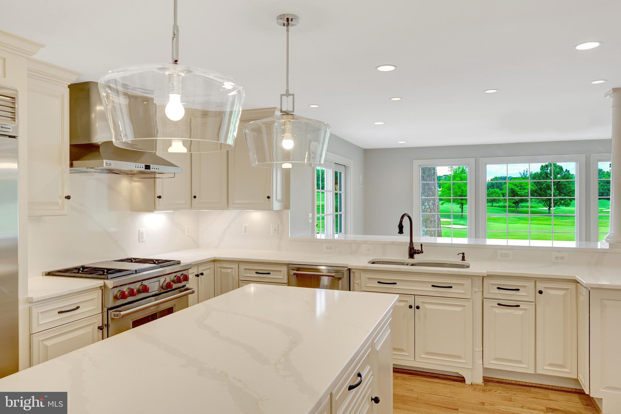 WEST SPRINGFIELD - Residential