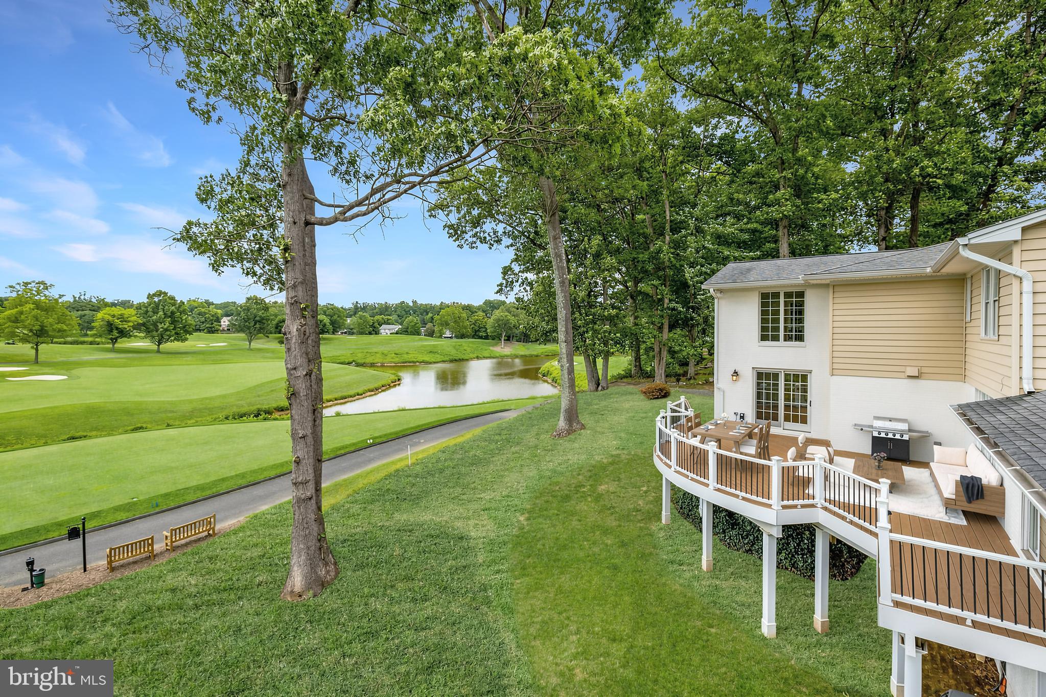 WEST SPRINGFIELD - Residential