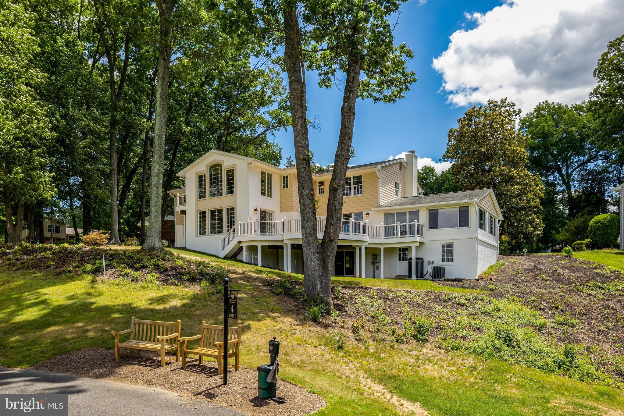 WEST SPRINGFIELD - Residential