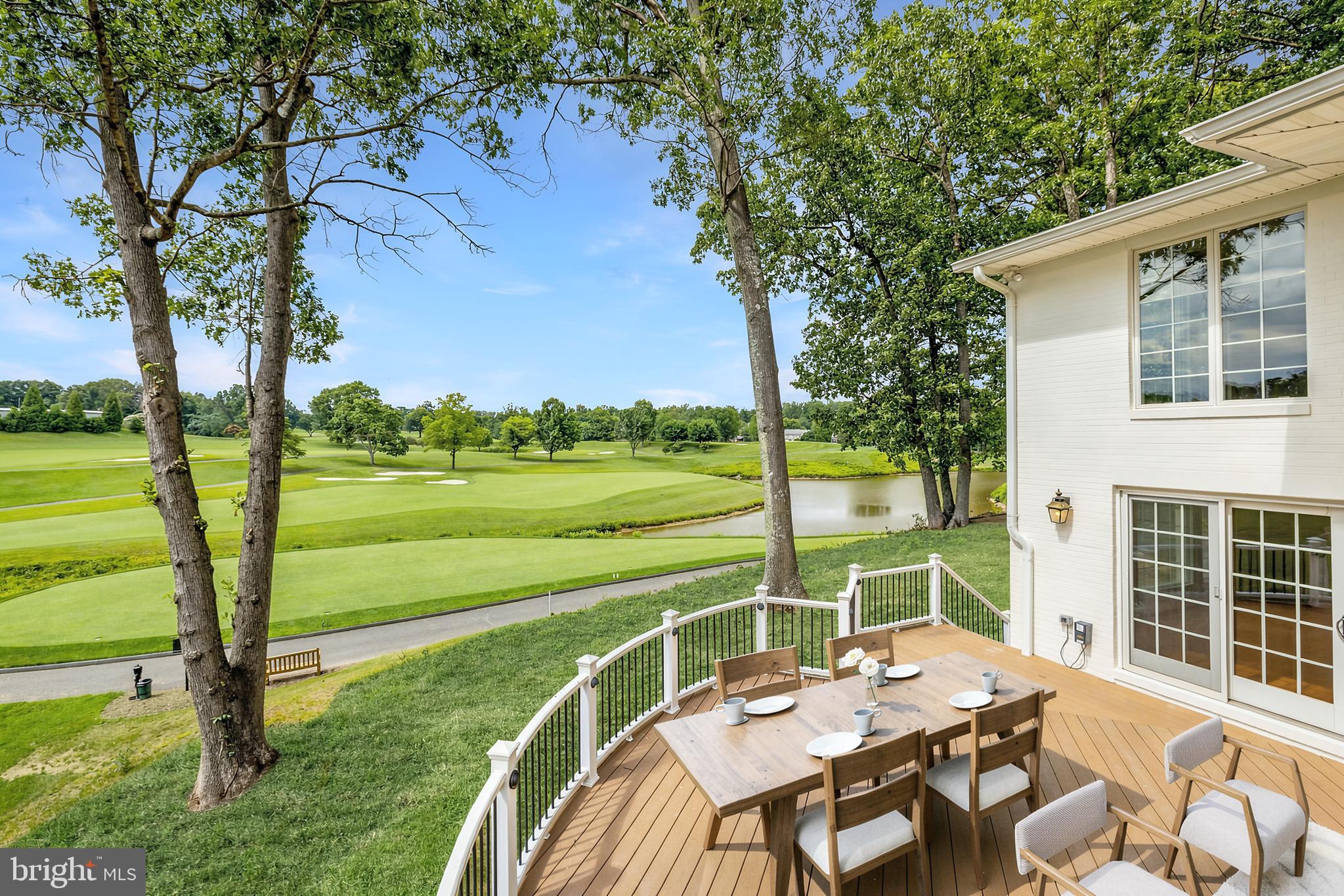 WEST SPRINGFIELD - Residential