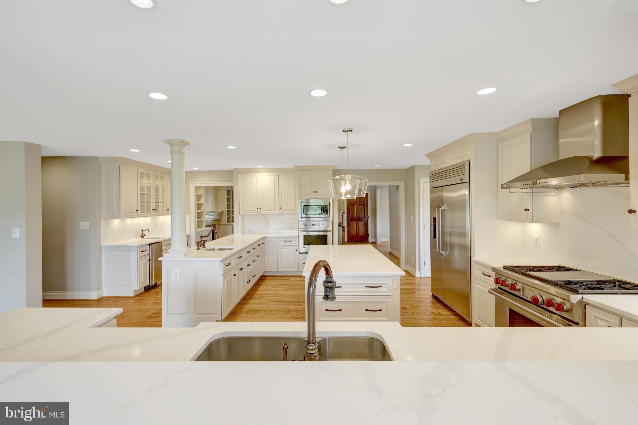 WEST SPRINGFIELD - Residential