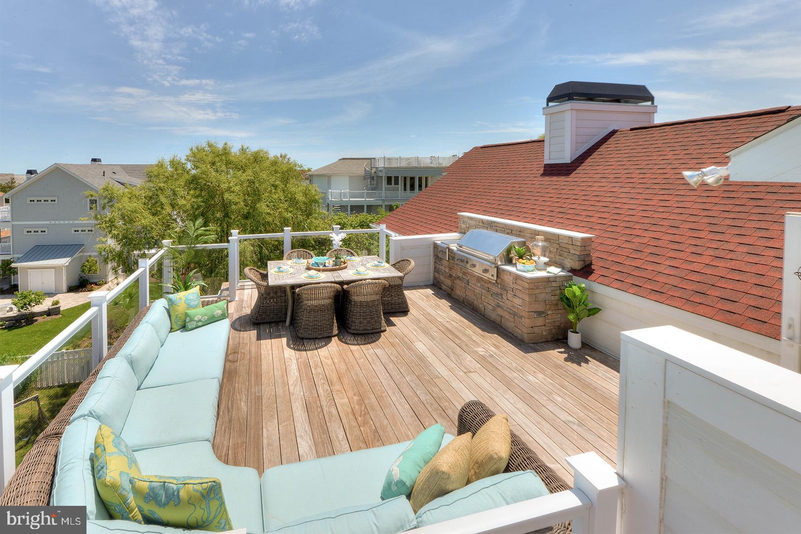 NORTH SHORES - Residential