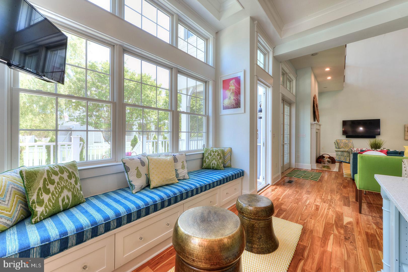 NORTH SHORES - Residential