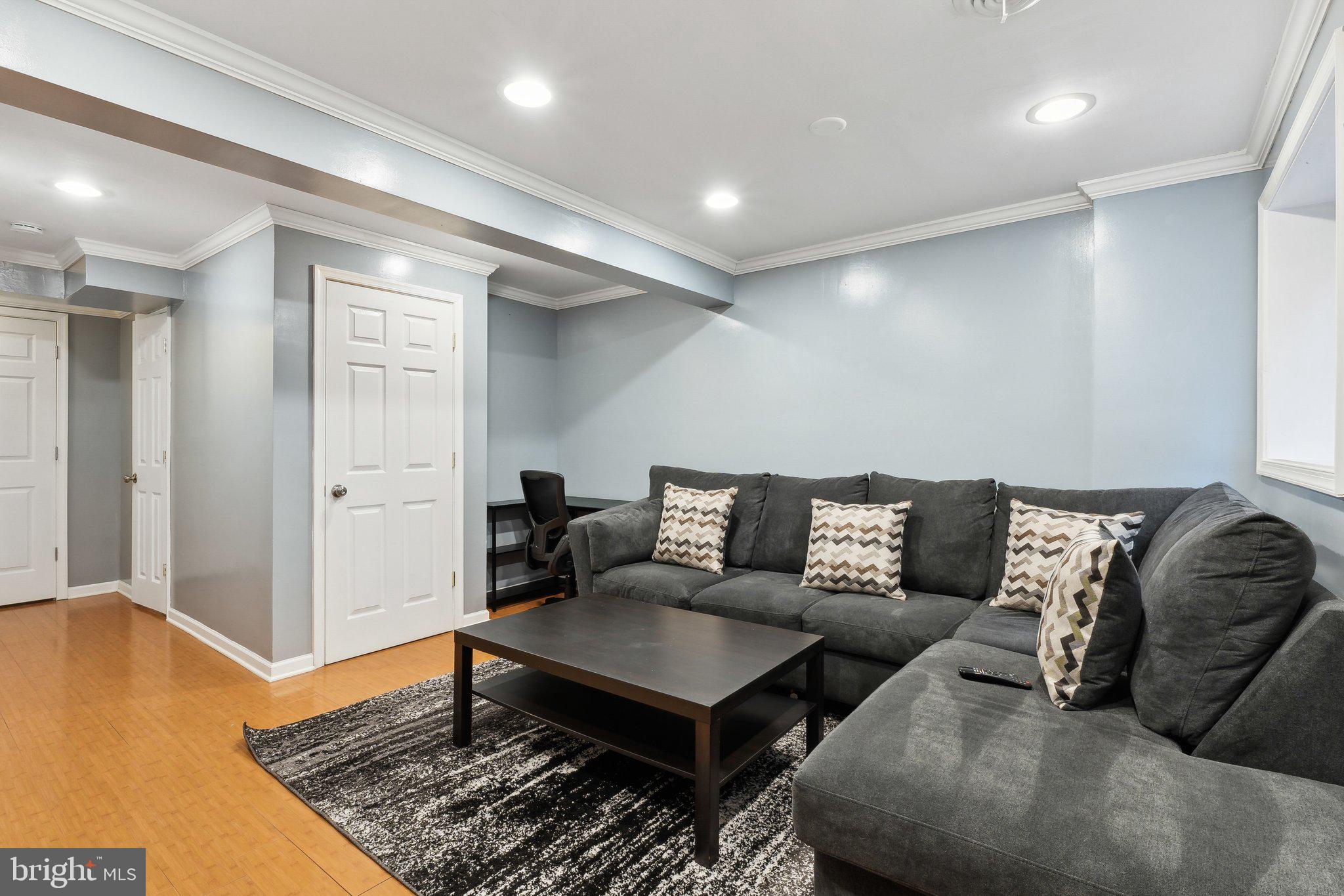 CHESTERFIELD - Residential