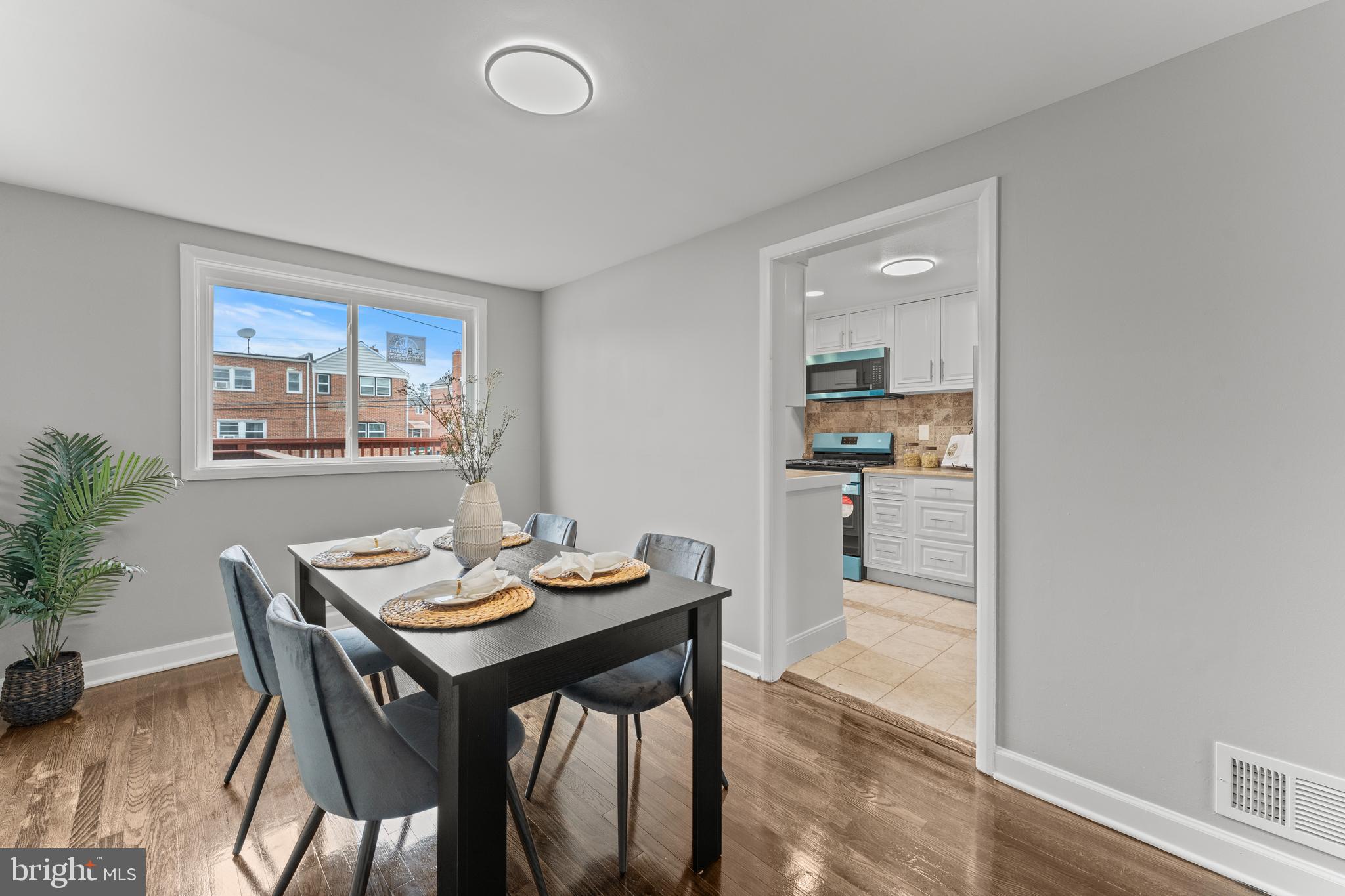 FRANKFORD - Residential