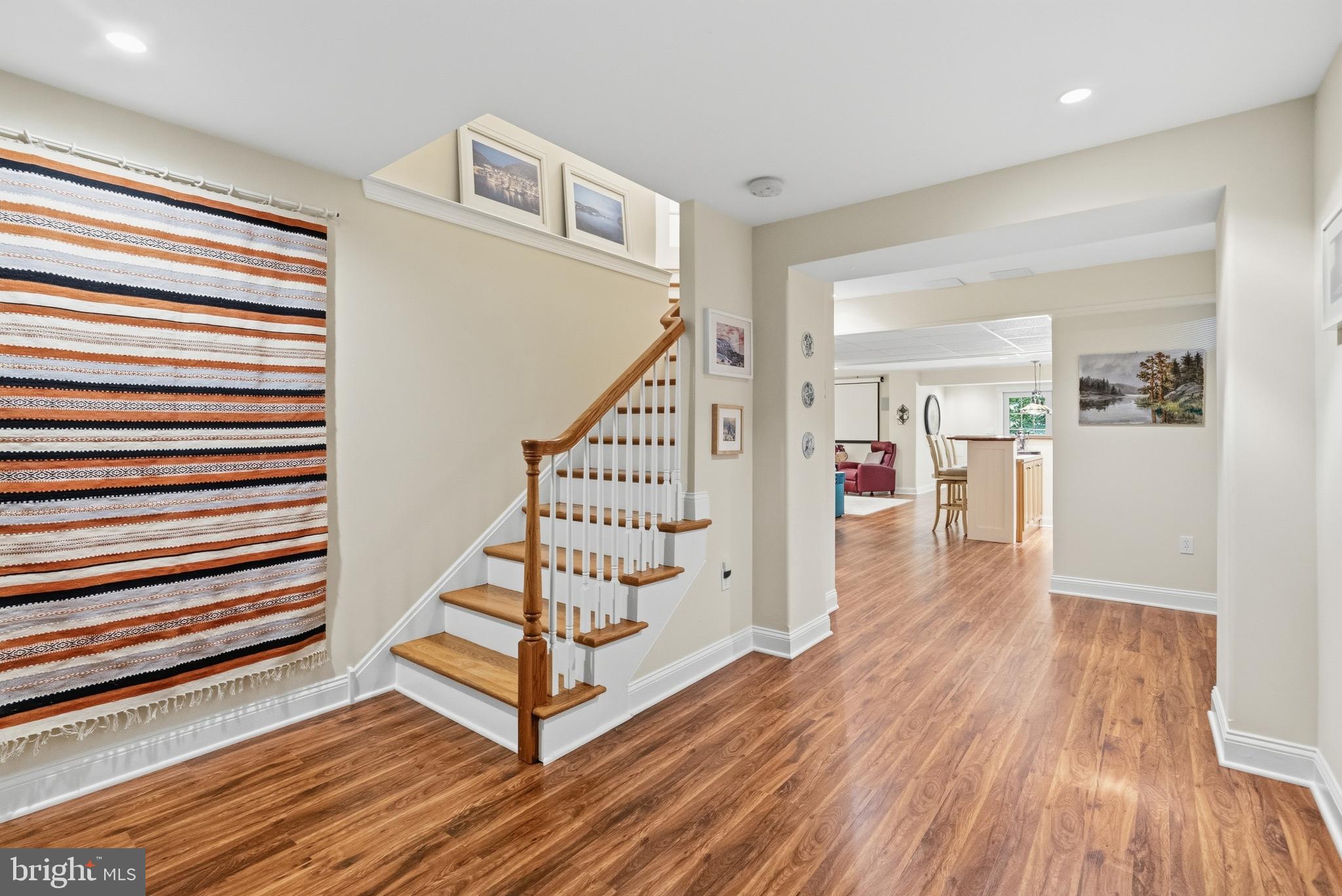 RIVERCREST - Residential