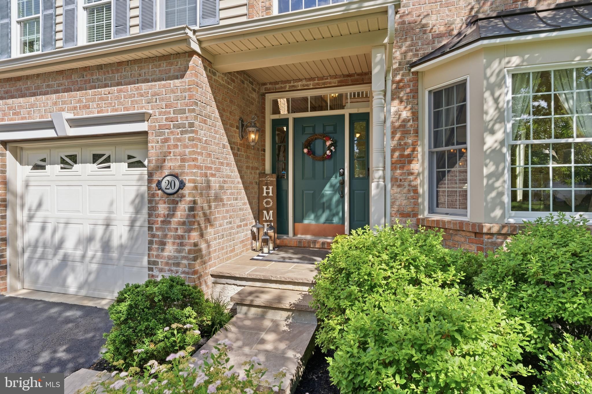 RIVERCREST - Residential