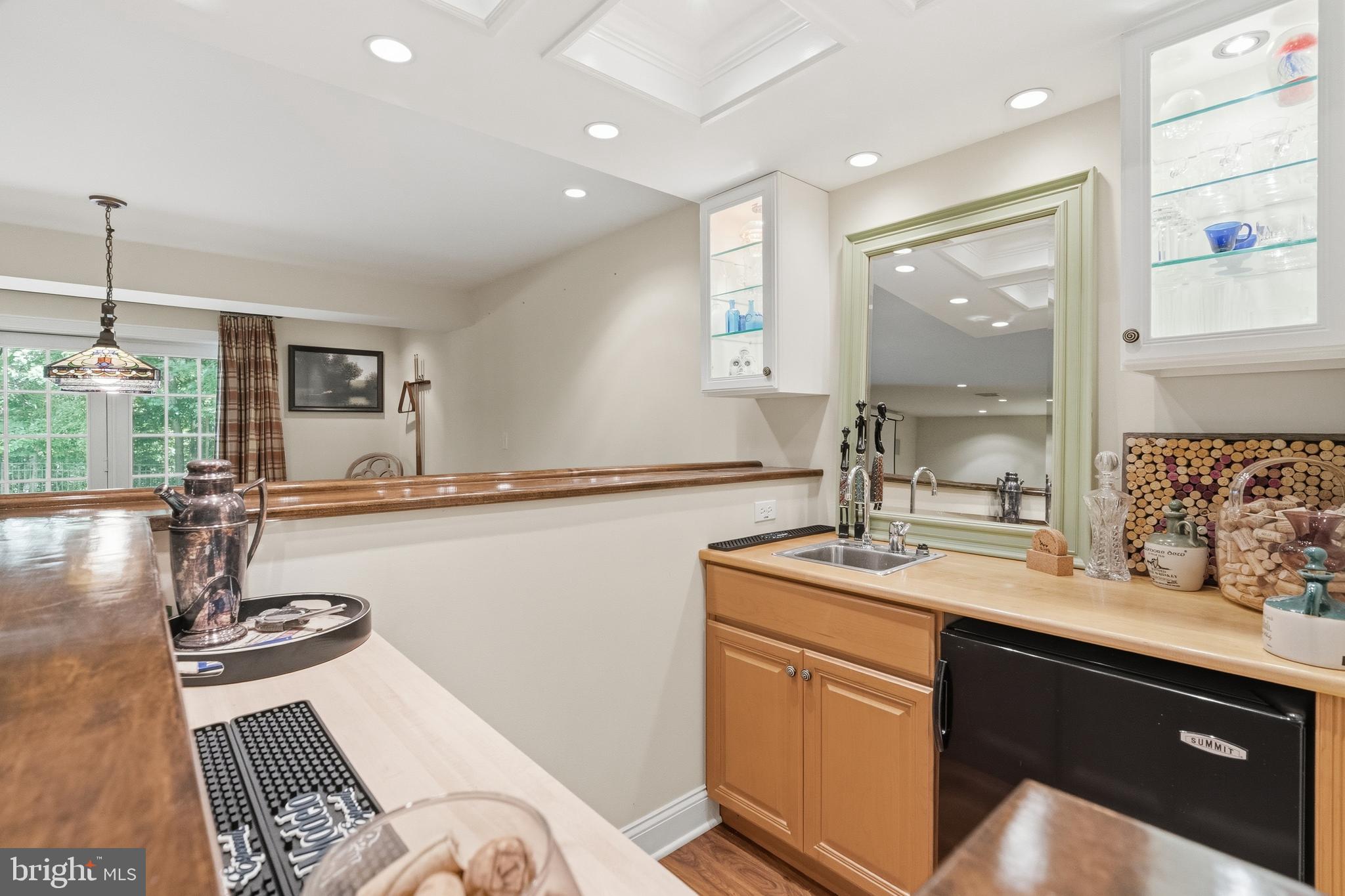 RIVERCREST - Residential