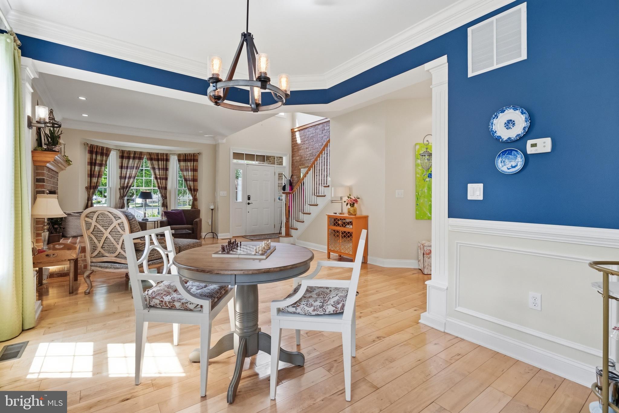 RIVERCREST - Residential