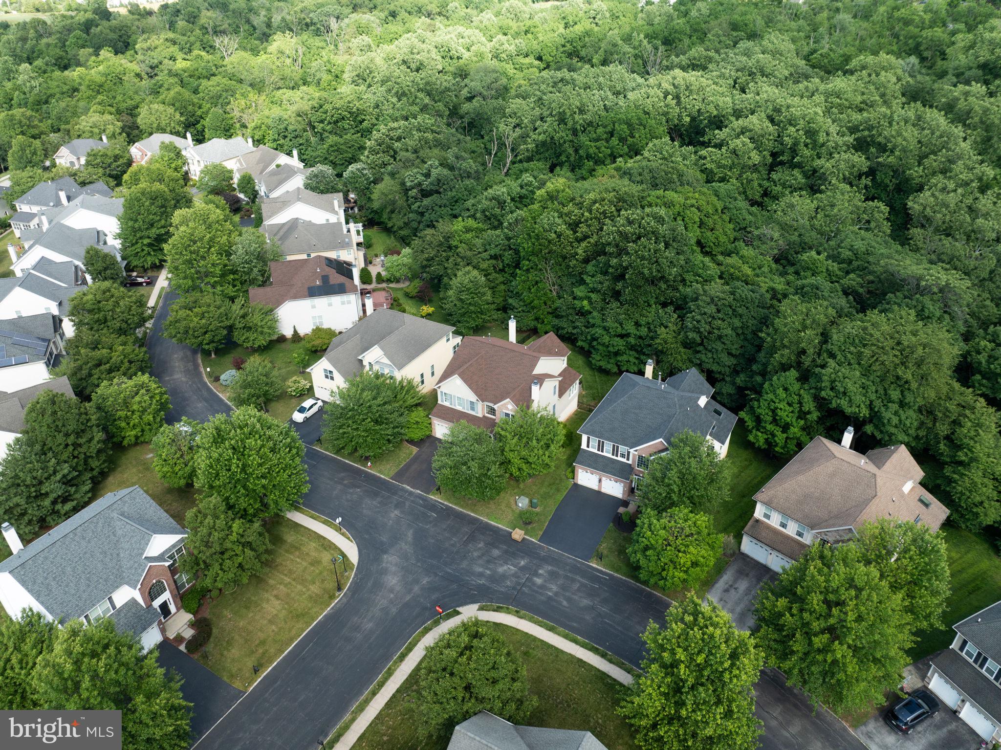 RIVERCREST - Residential