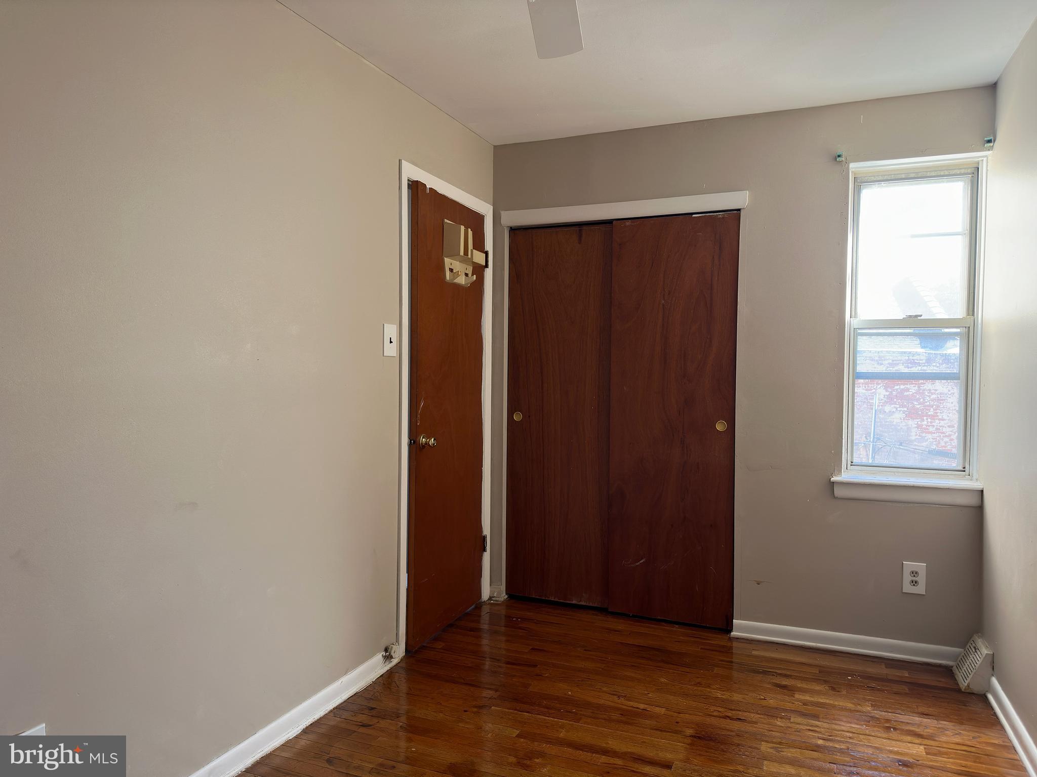 MILL CREEK - Residential Lease