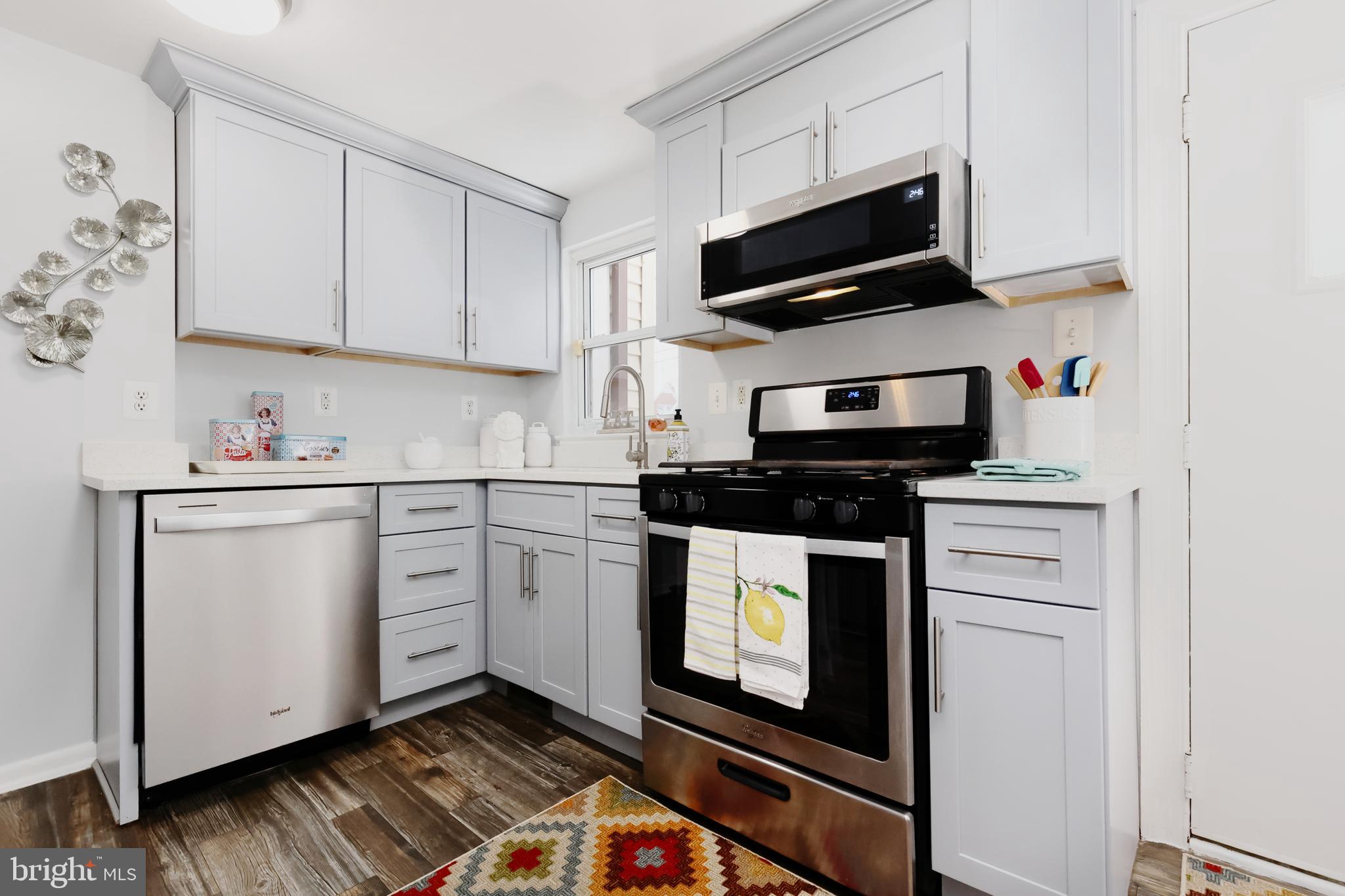 FOXHALL - Residential