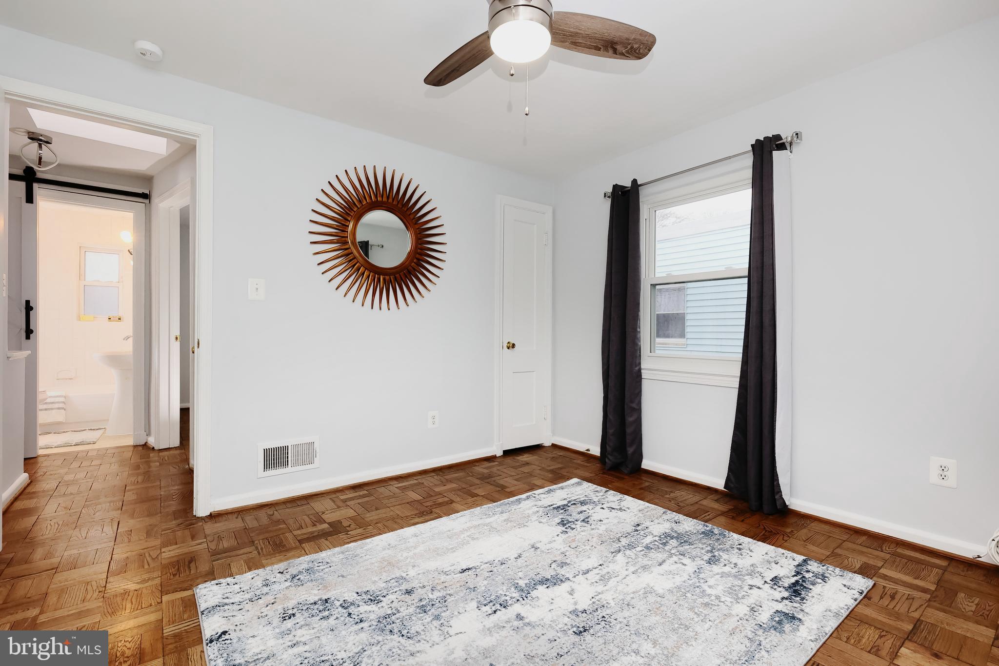 FOXHALL - Residential