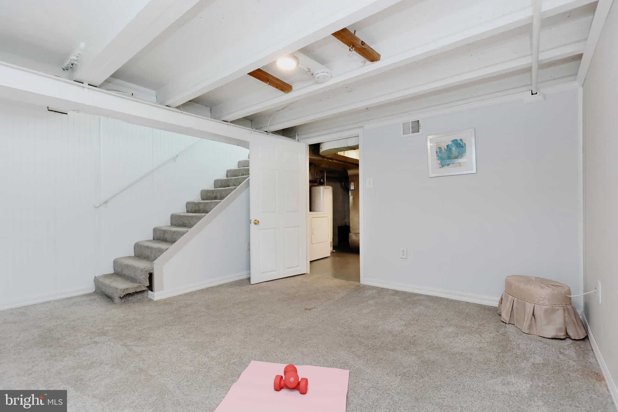 FOXHALL - Residential