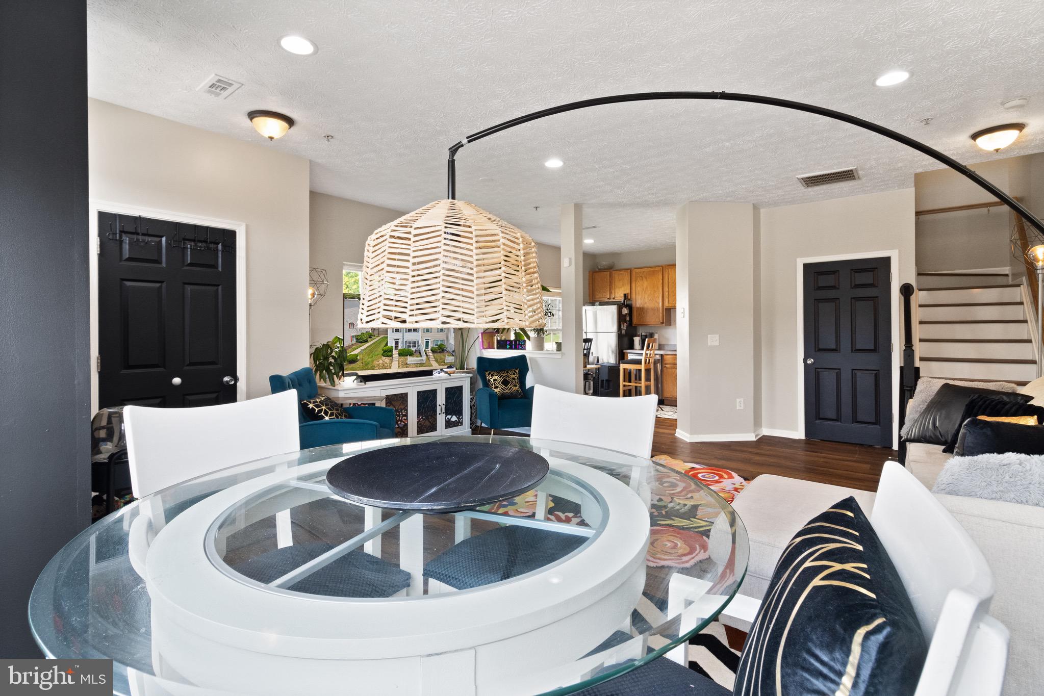 ASBURY WOODS - Residential
