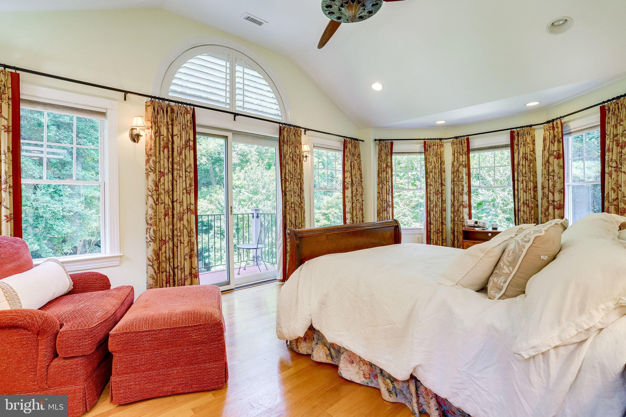 BROYHILL FOREST - Residential