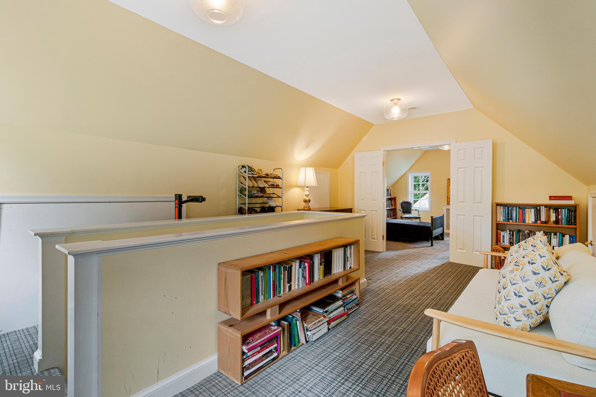 RIDGEWOOD VILLAGE - Residential