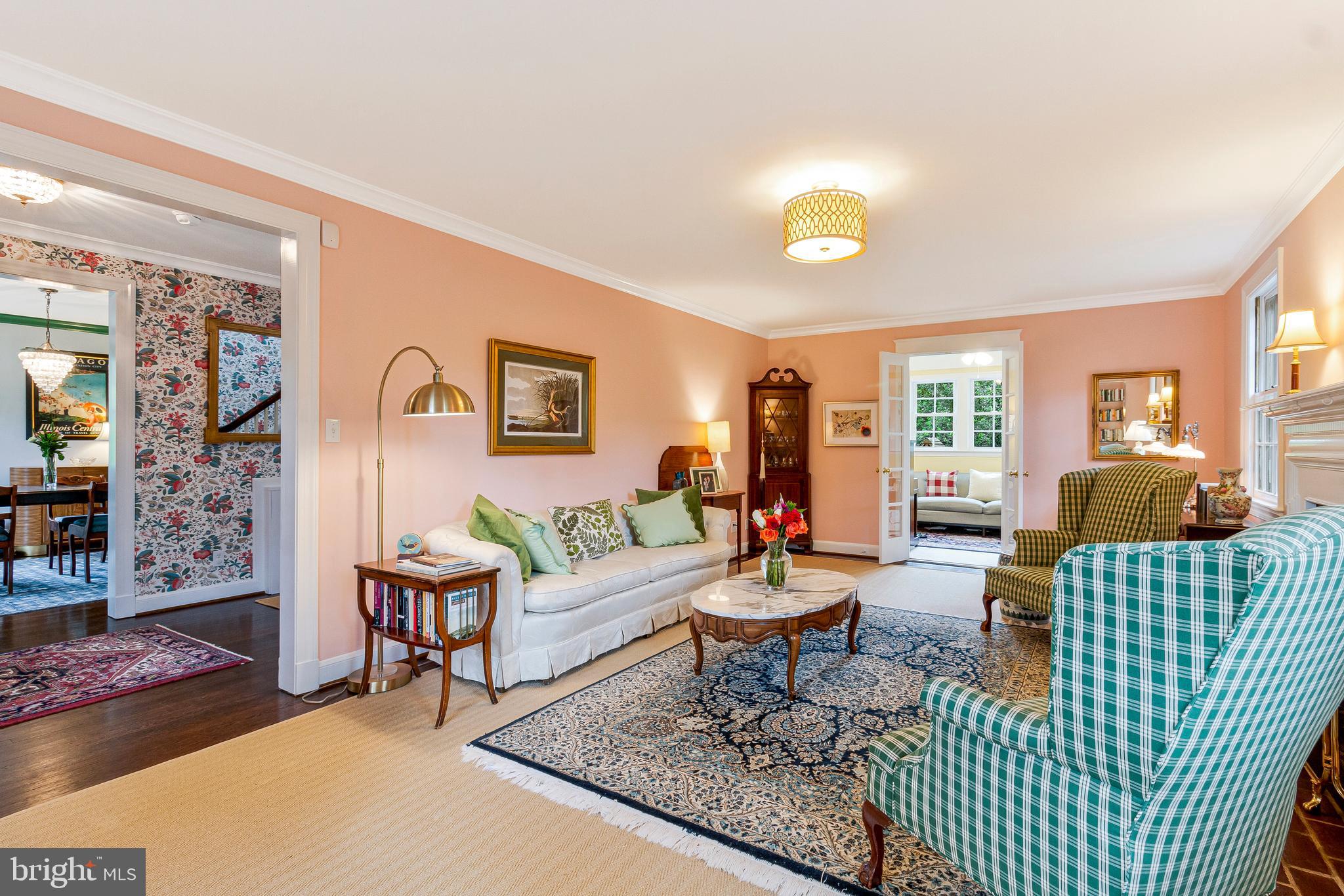 RIDGEWOOD VILLAGE - Residential