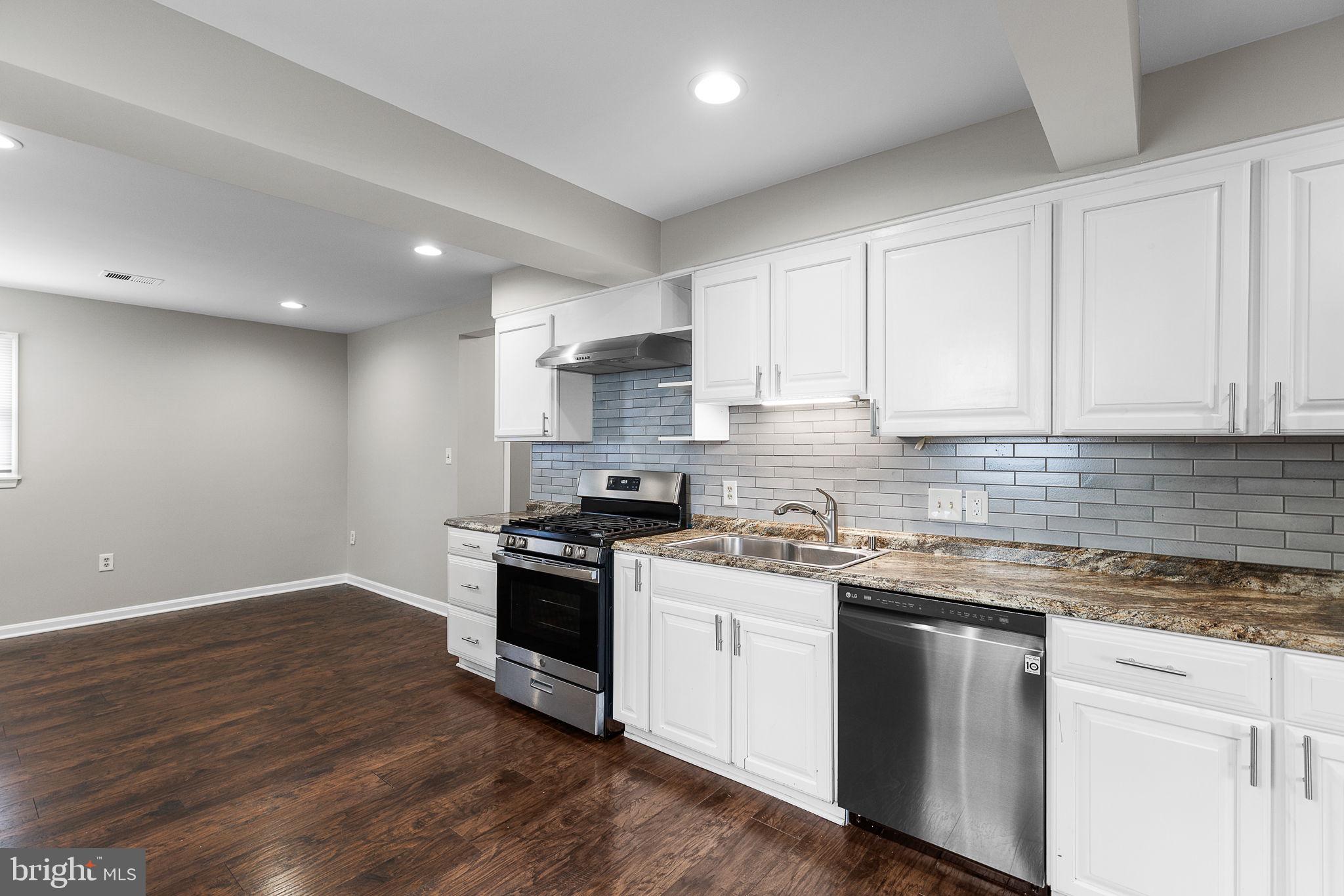 MANASSAS PARK - Residential