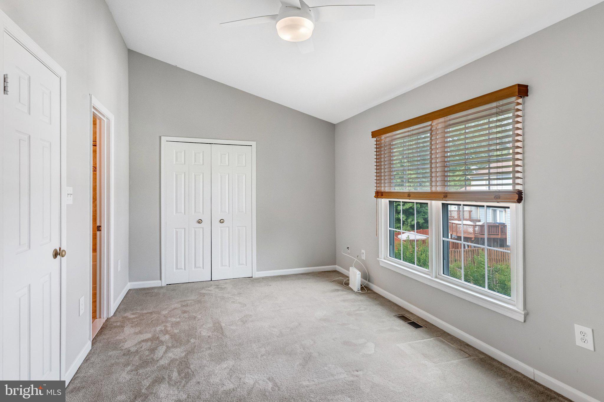 MONTCLAIR - Residential