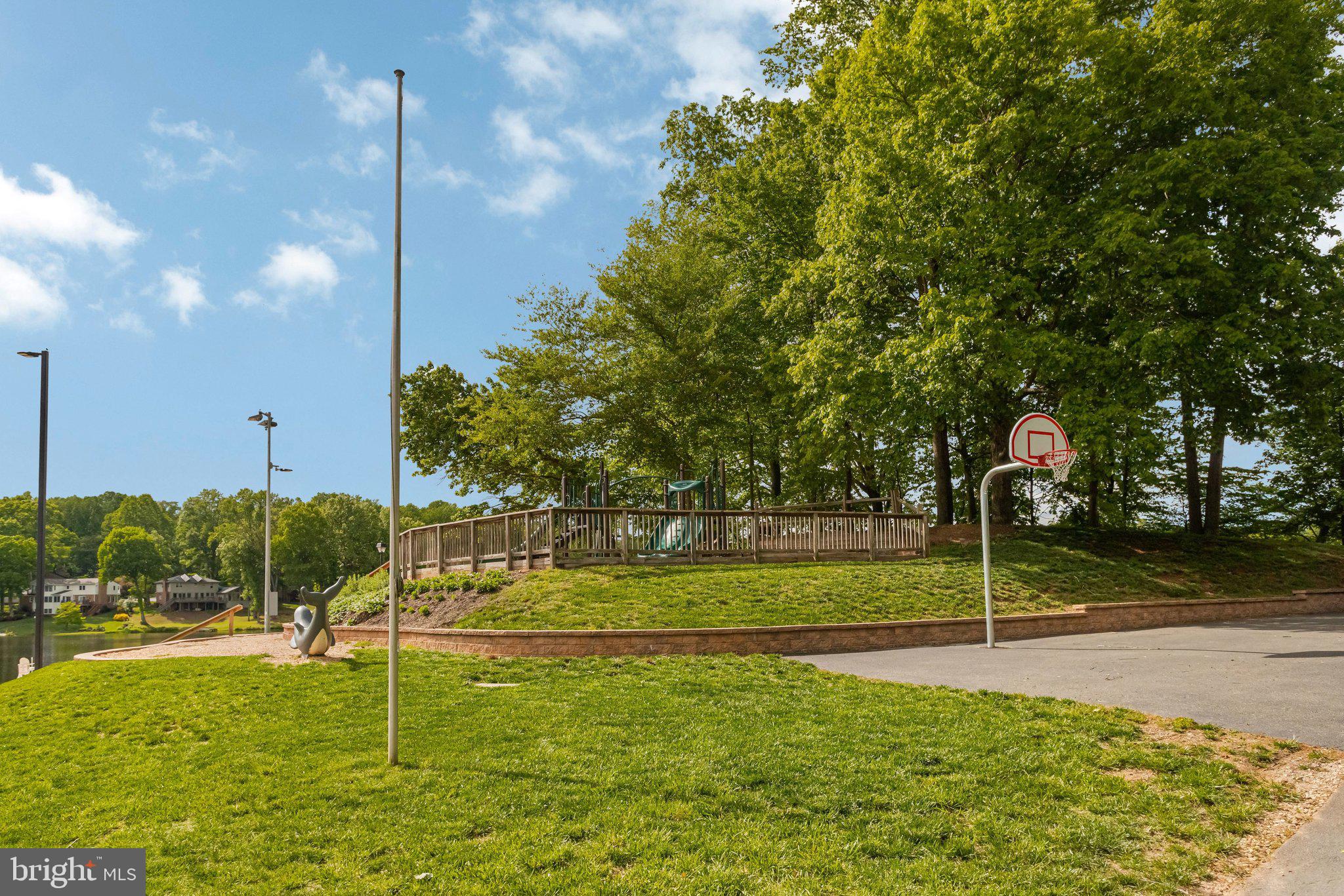MONTCLAIR - Residential
