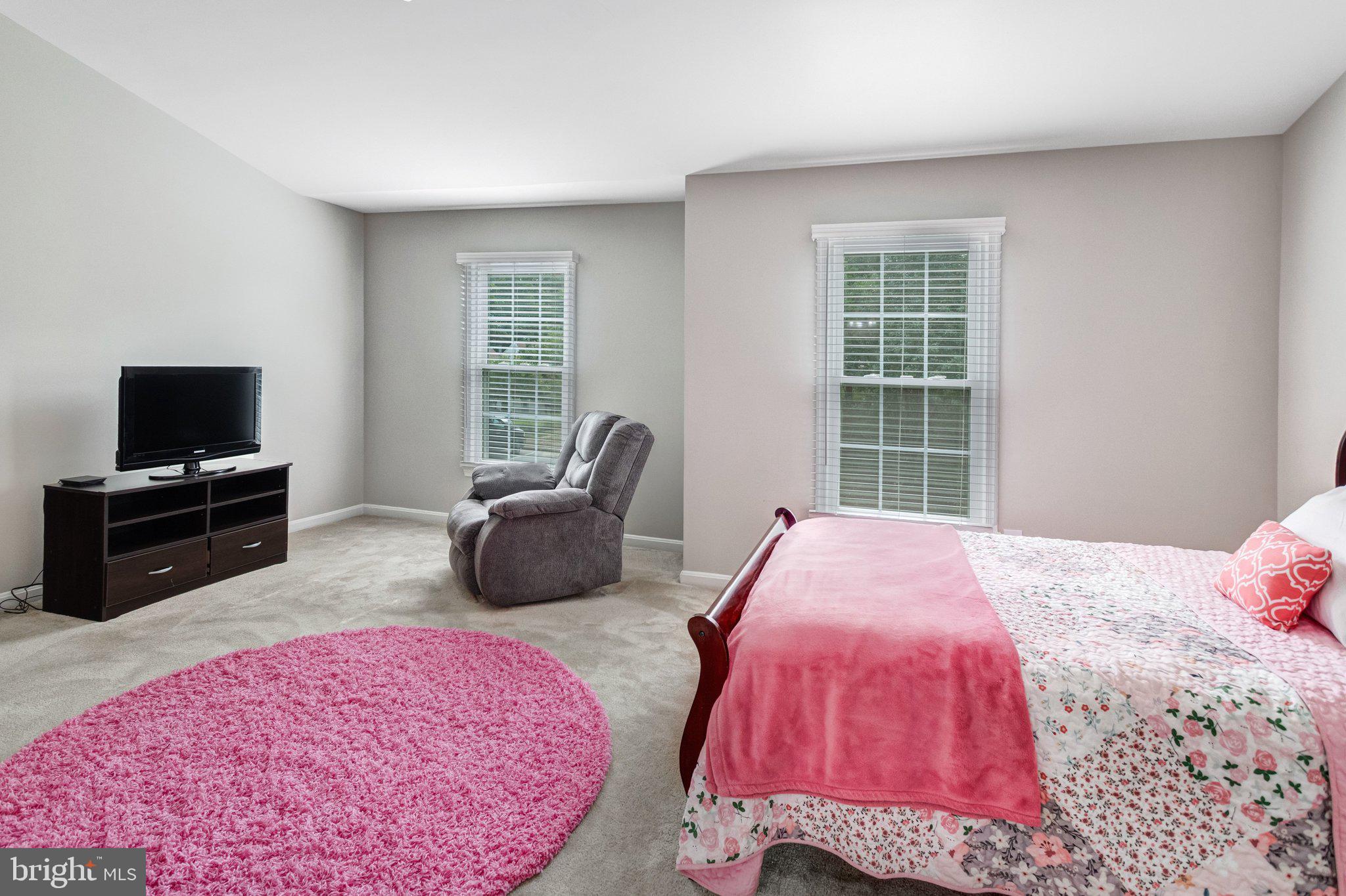 MONTCLAIR - Residential
