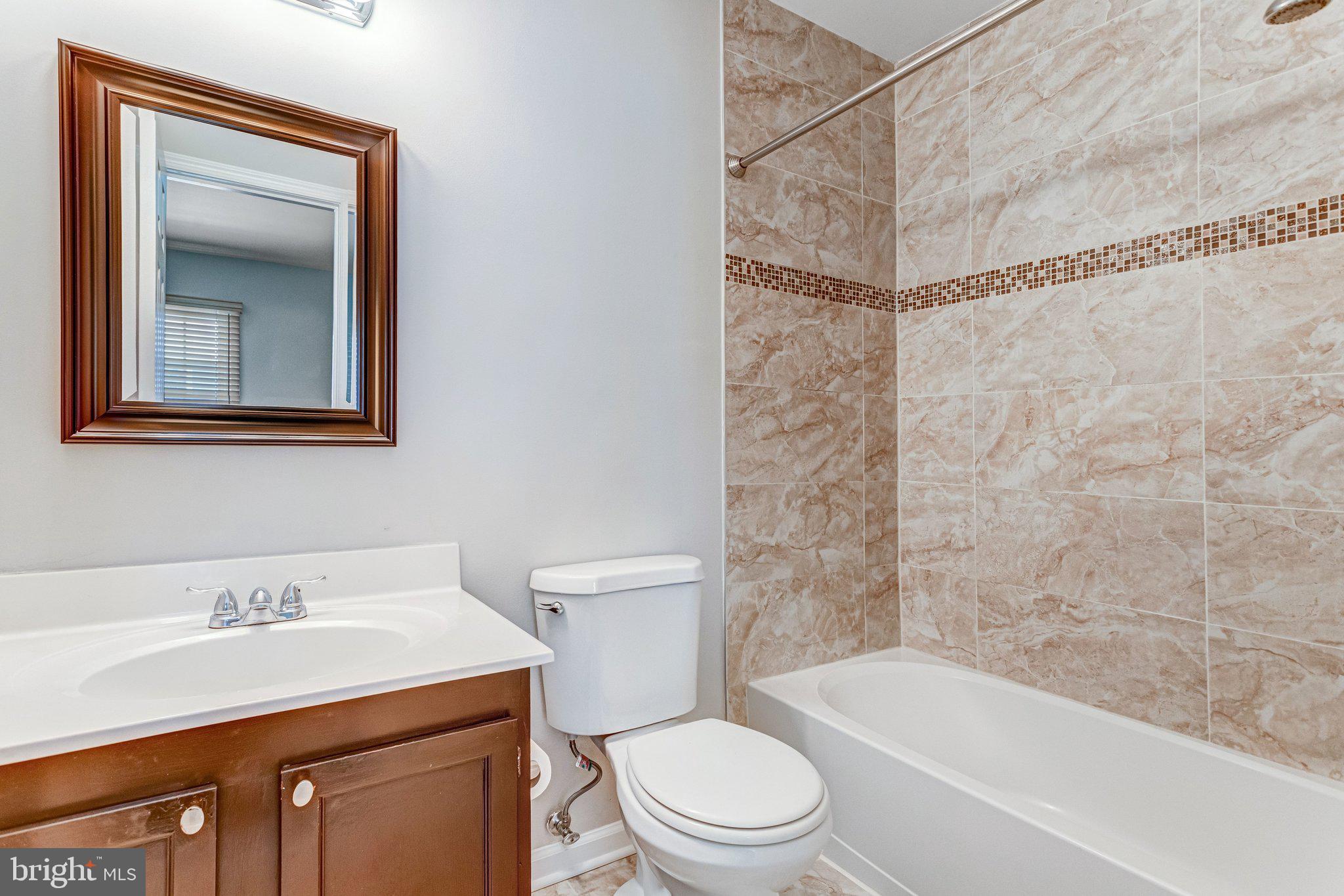 MONTCLAIR - Residential