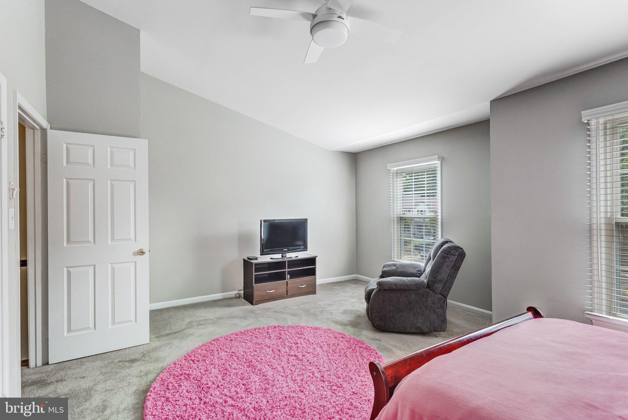MONTCLAIR - Residential