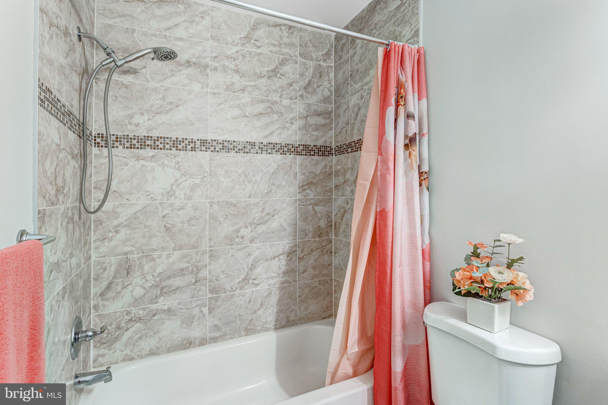 MONTCLAIR - Residential