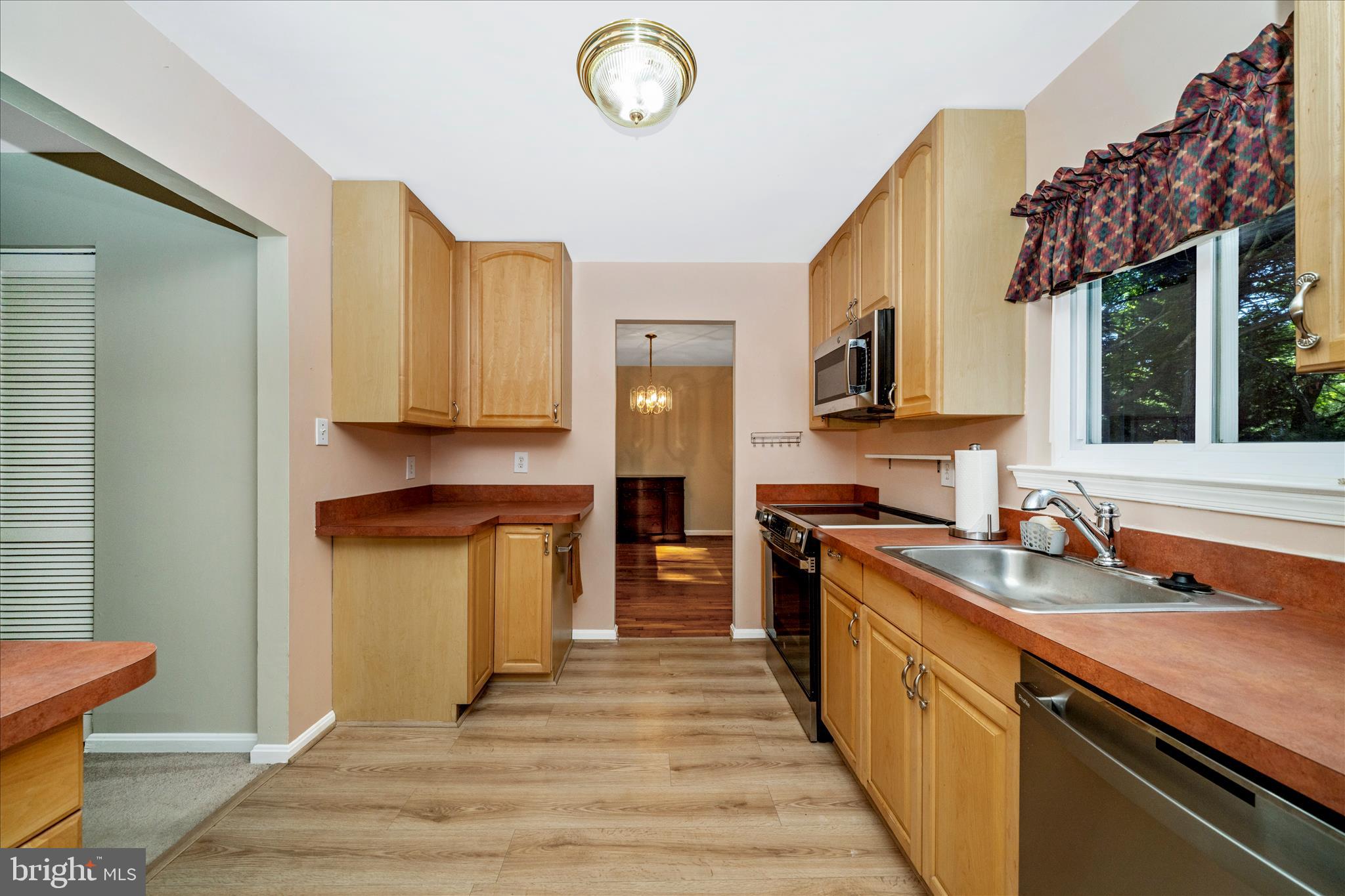 WOODLAWN TERRACE - Residential