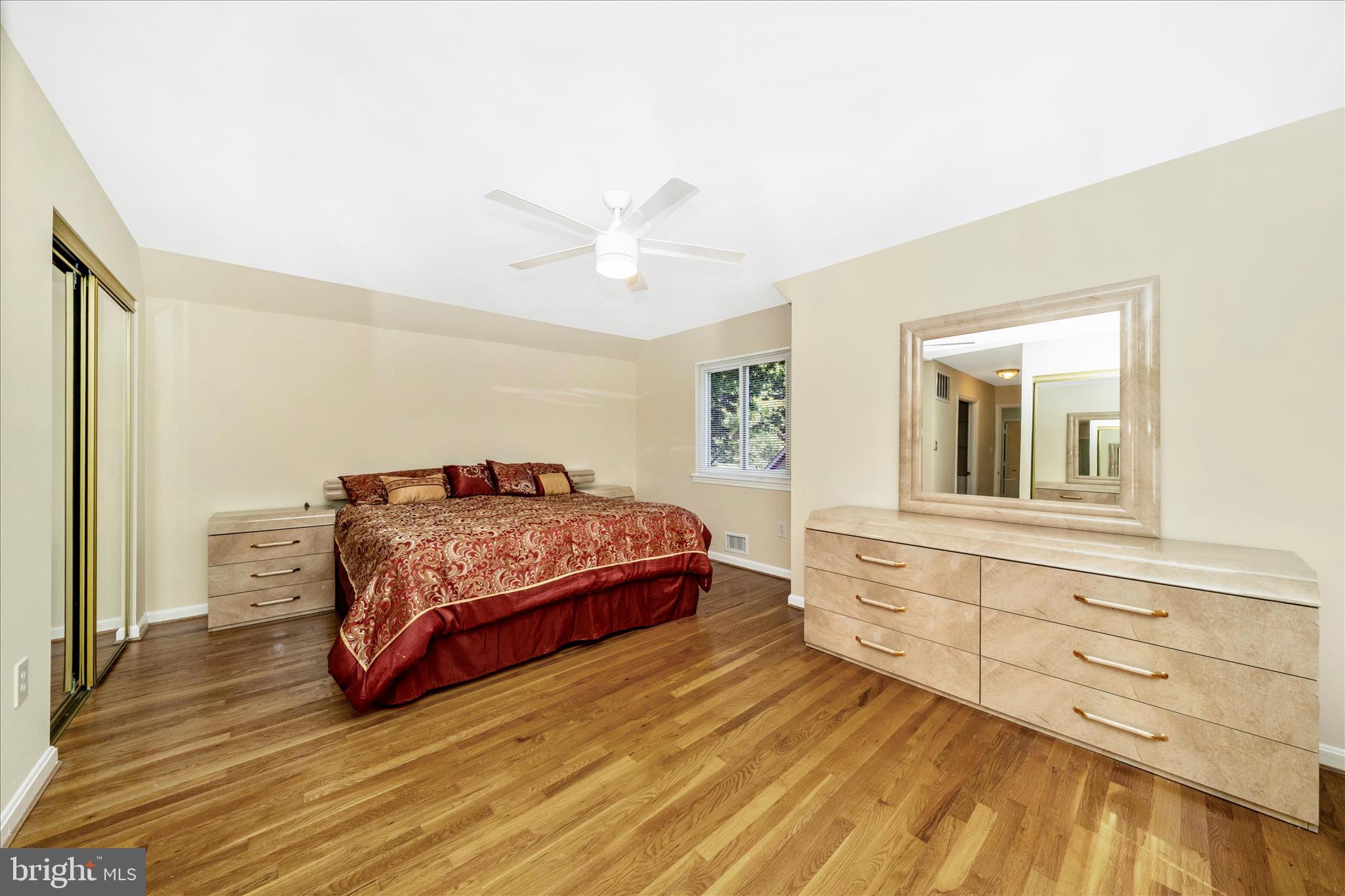 WOODLAWN TERRACE - Residential