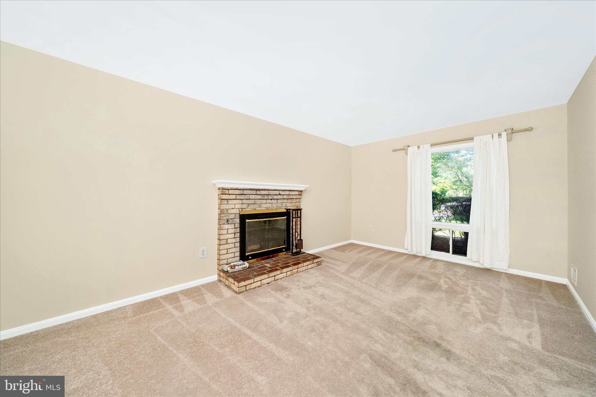 WOODLAWN TERRACE - Residential
