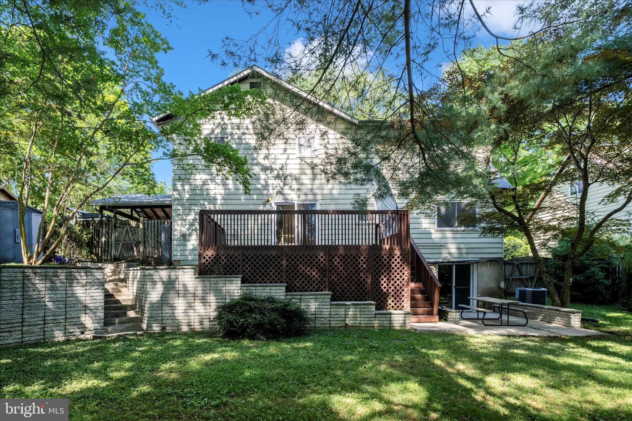 WOODLAWN TERRACE - Residential