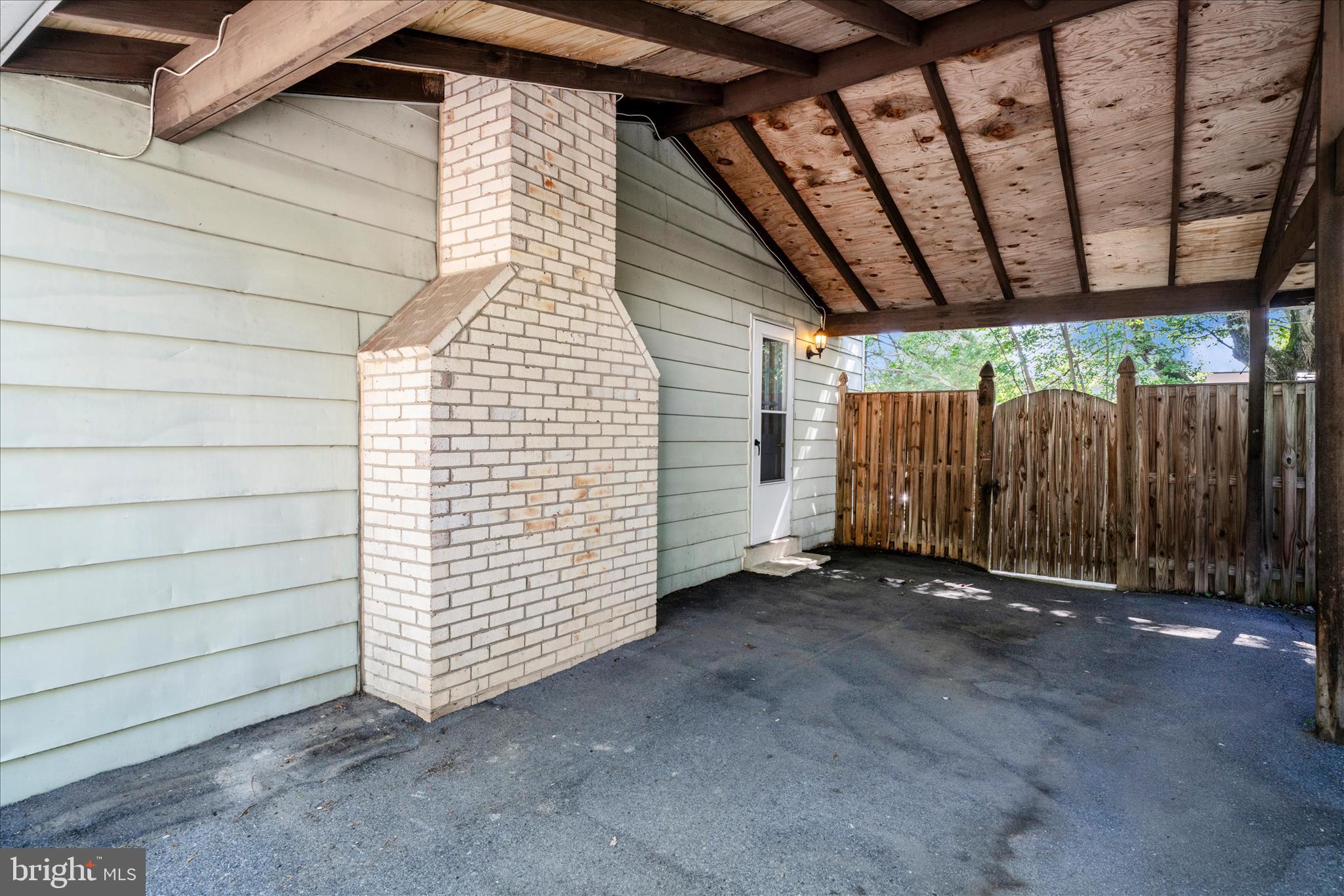 WOODLAWN TERRACE - Residential